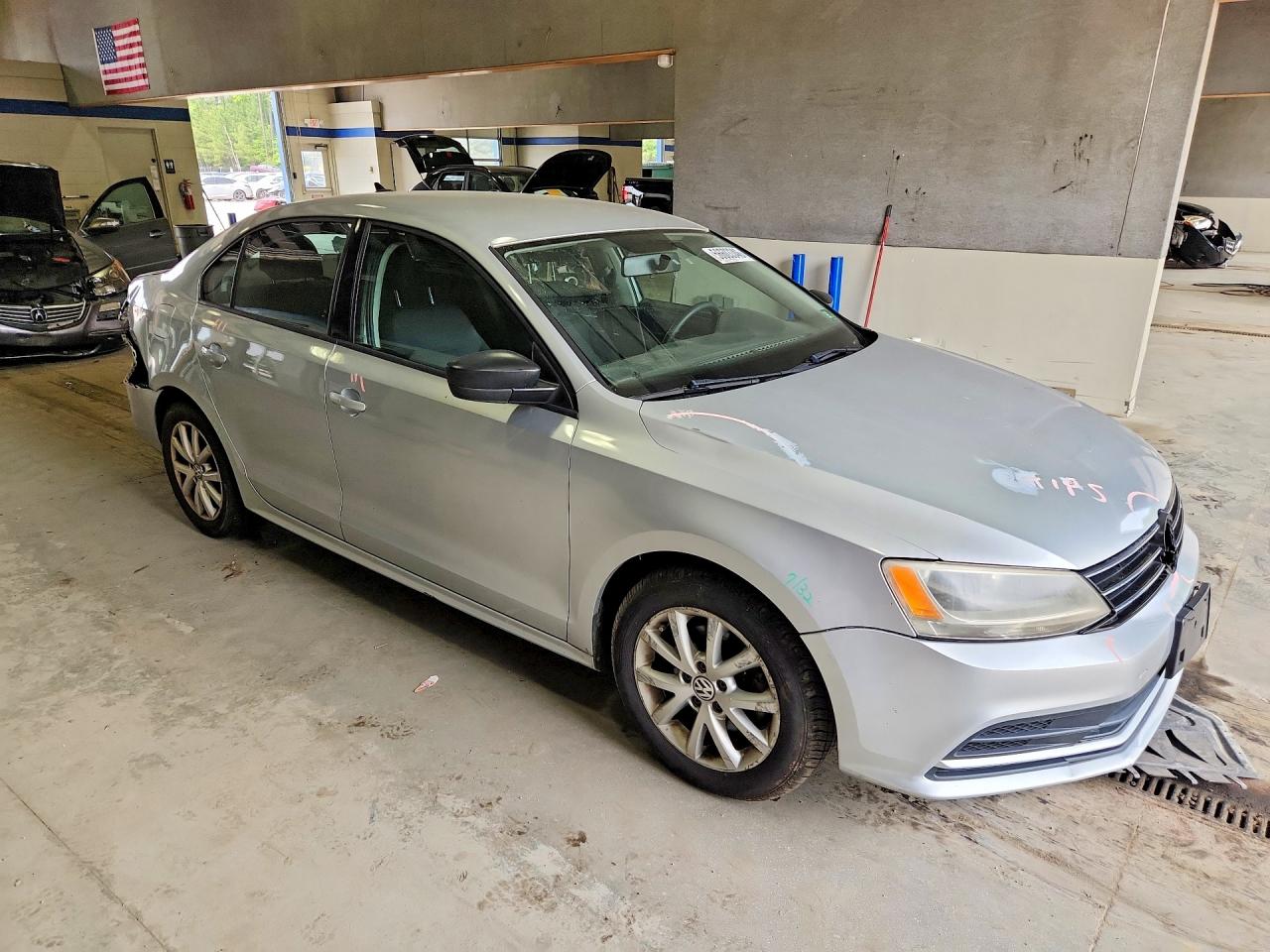 2015 Volkswagen Jetta Se Silver vin: 3VWD17AJ5FM245863