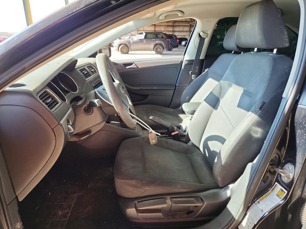 2015 Volkswagen Jetta Se Black vin: 3VWD17AJ5FM260962