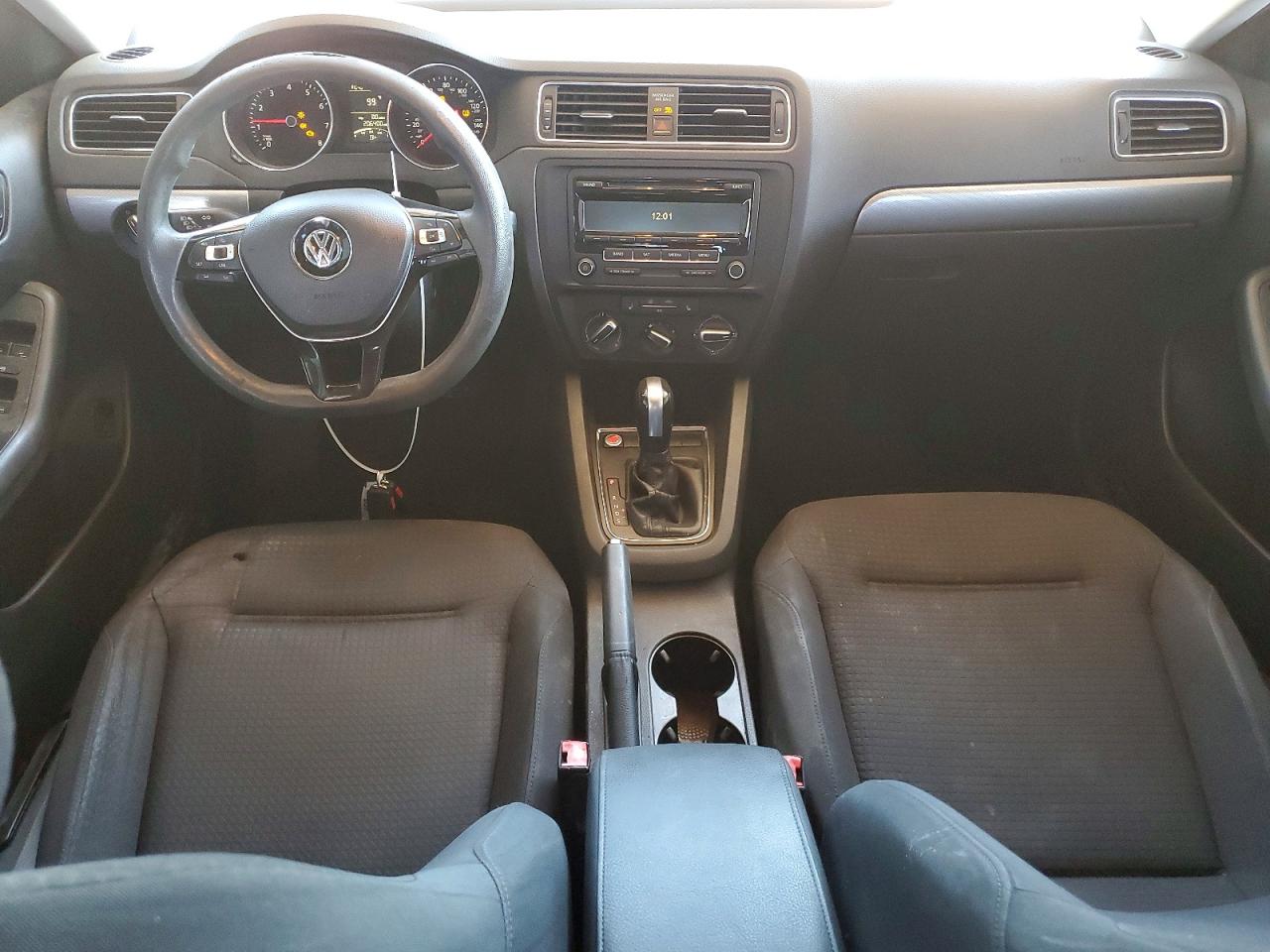2015 Volkswagen Jetta Se Silver vin: 3VWD17AJ5FM263540