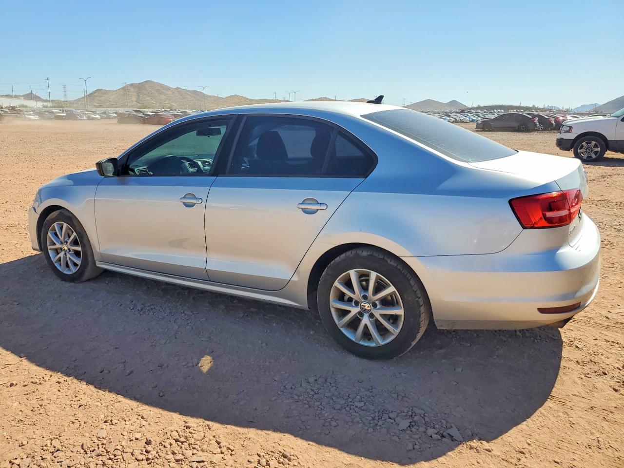2015 Volkswagen Jetta Se Silver vin: 3VWD17AJ5FM263540