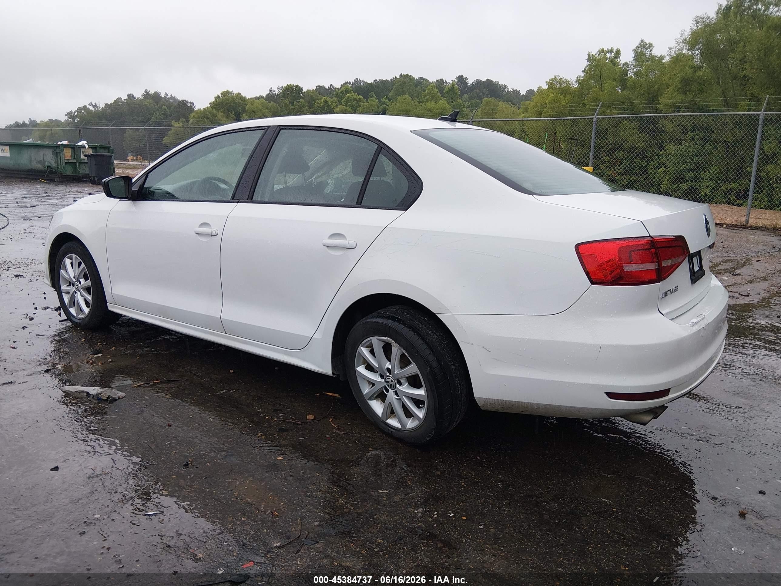 2015 Volkswagen Jetta 1.8t Se White vin: 3VWD17AJ5FM282251