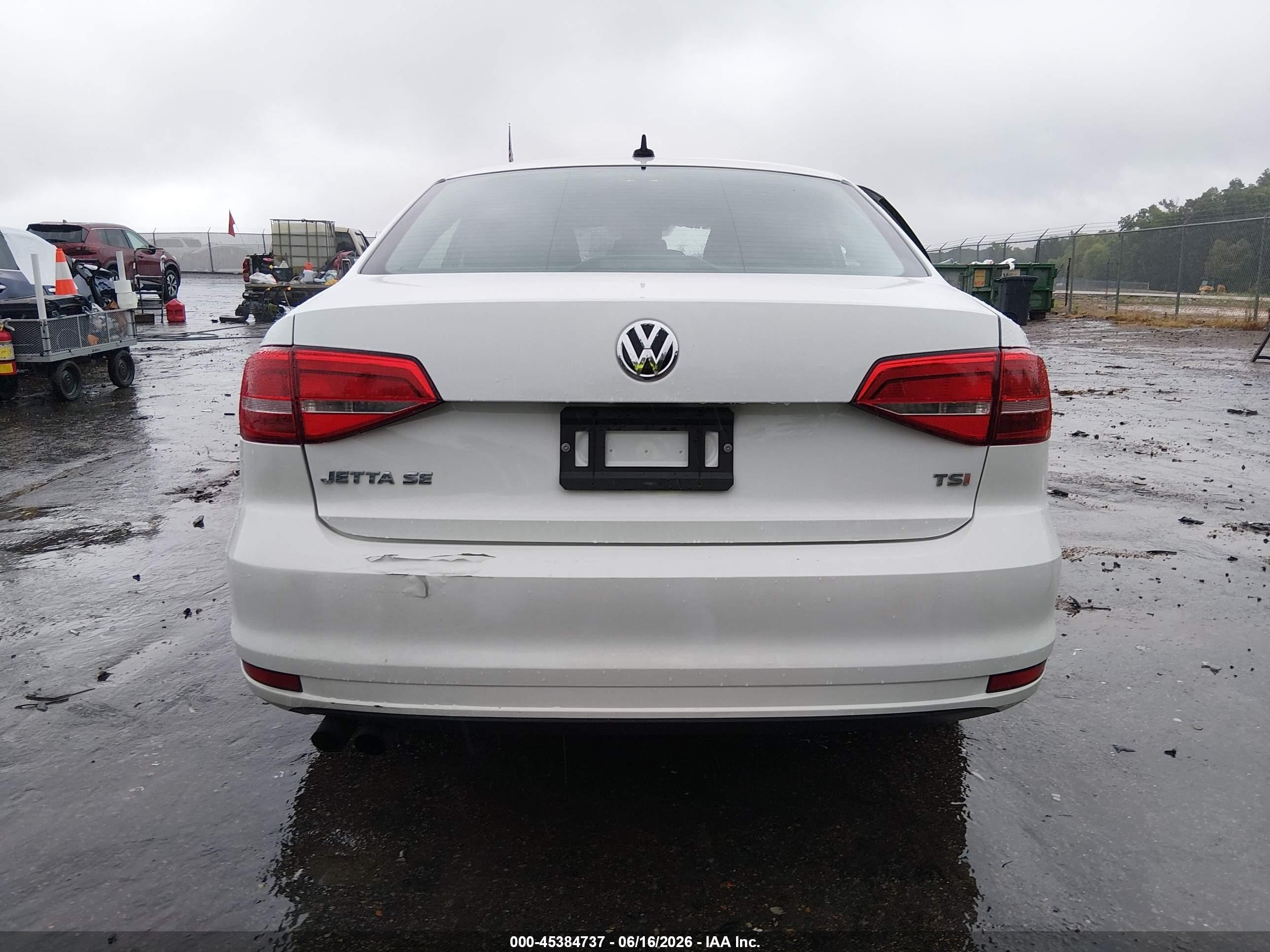 2015 Volkswagen Jetta 1.8t Se White vin: 3VWD17AJ5FM282251
