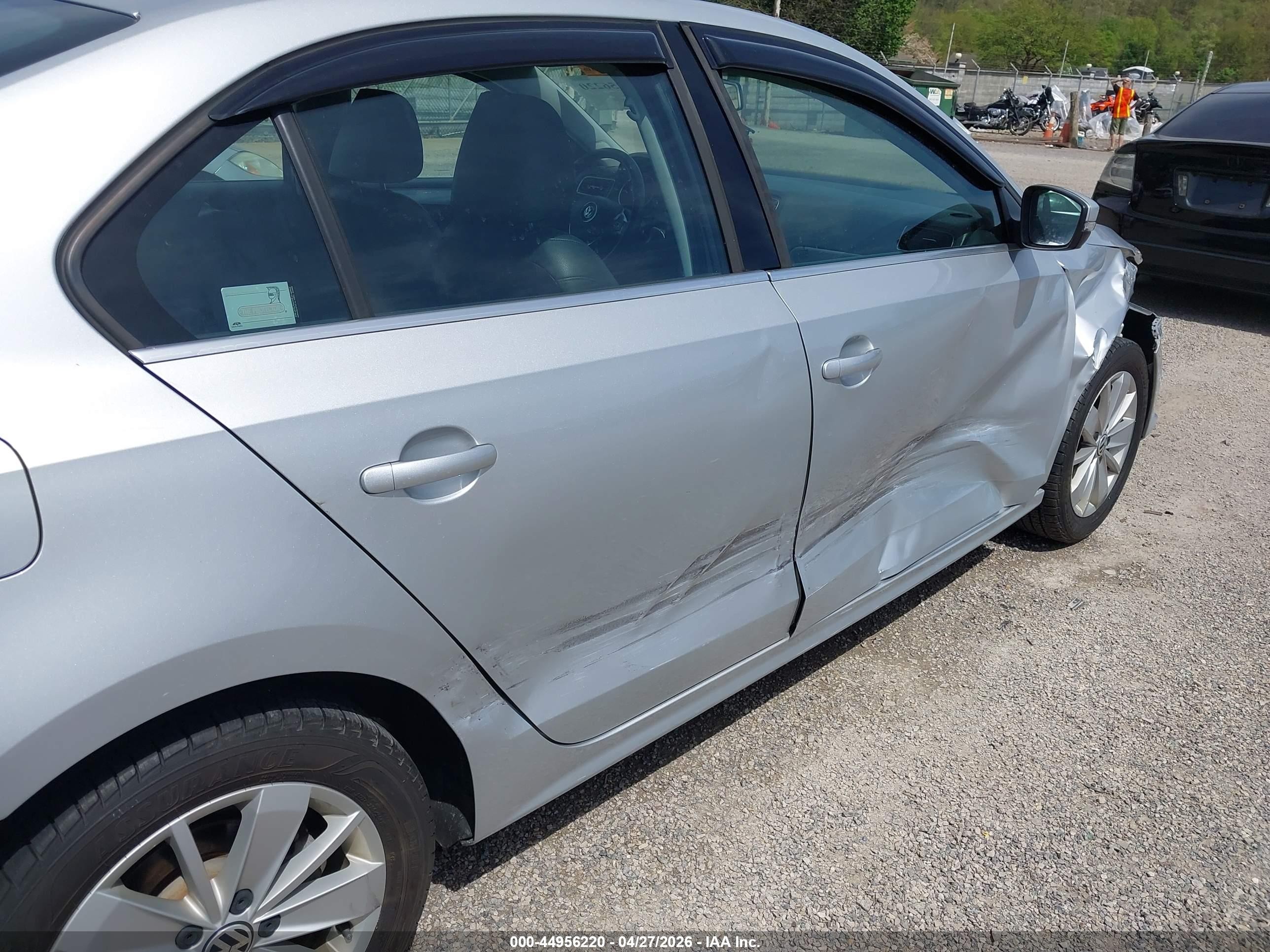 2015 Volkswagen Jetta 1.8t Se Silver vin: 3VWD17AJ5FM283481