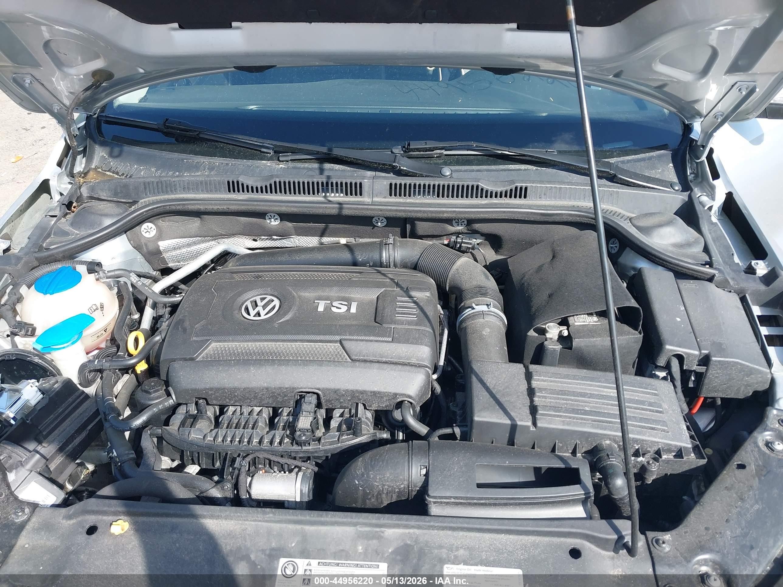 2015 Volkswagen Jetta 1.8t Se Silver vin: 3VWD17AJ5FM283481