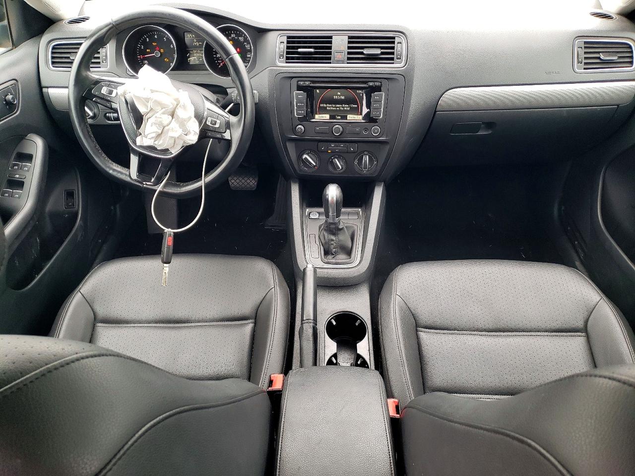 2015 Volkswagen Jetta Se Black vin: 3VWD17AJ5FM316852