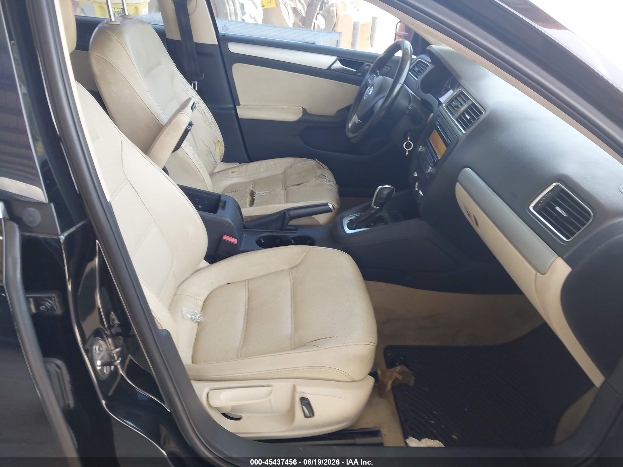 2014 Volkswagen Jetta 1.8t Se Black vin: 3VWD17AJ6EM221943