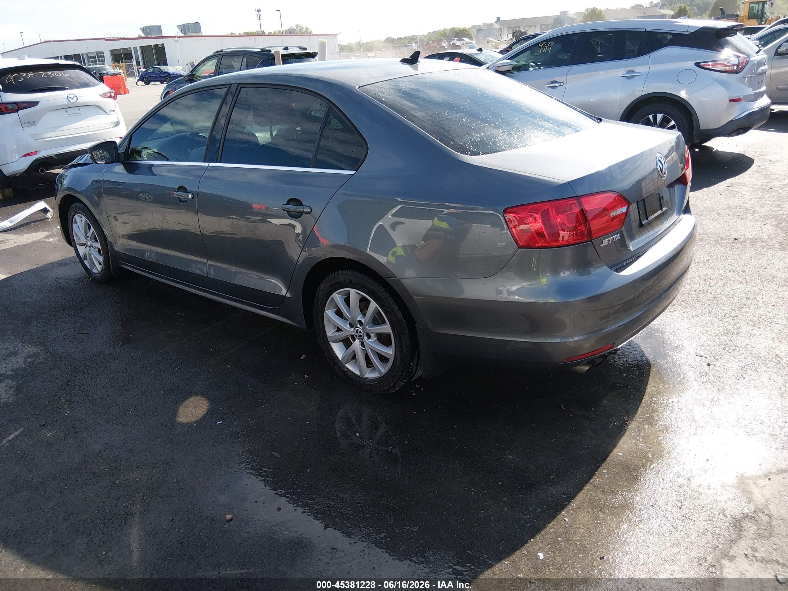 2014 Volkswagen Jetta 1.8t Se Gray vin: 3VWD17AJ6EM256157