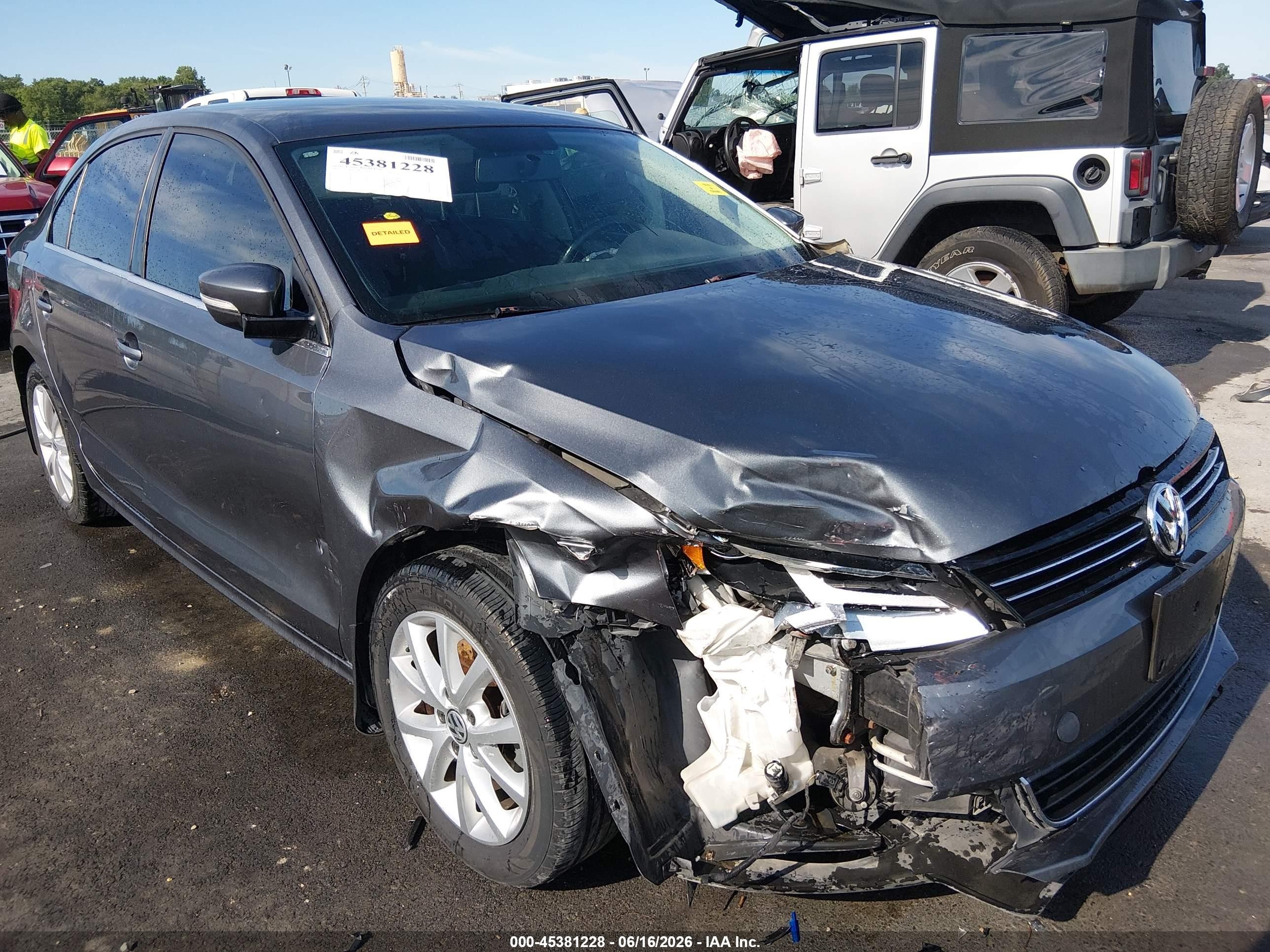 2014 Volkswagen Jetta 1.8t Se Gray vin: 3VWD17AJ6EM256157