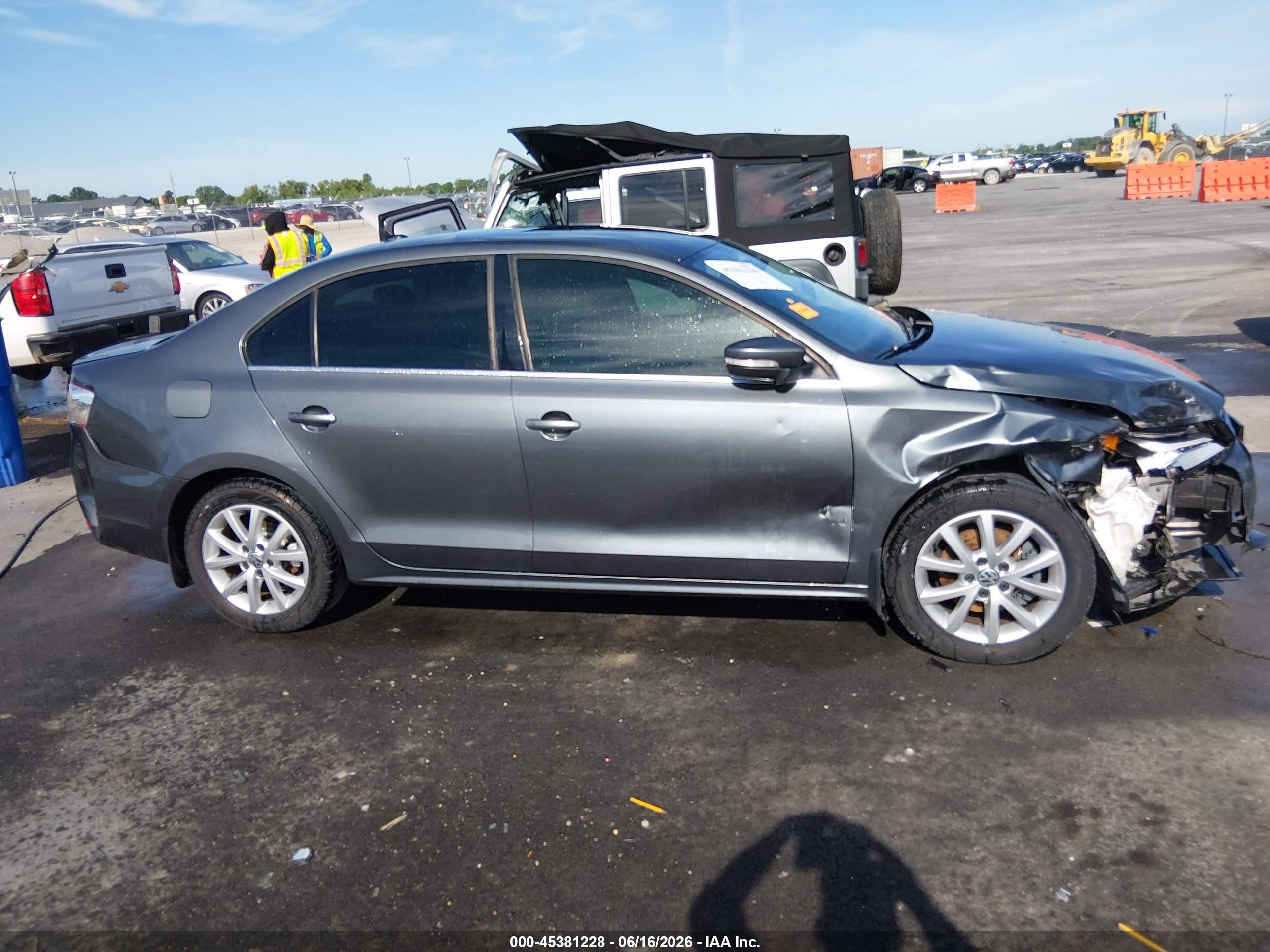 2014 Volkswagen Jetta 1.8t Se Gray vin: 3VWD17AJ6EM256157