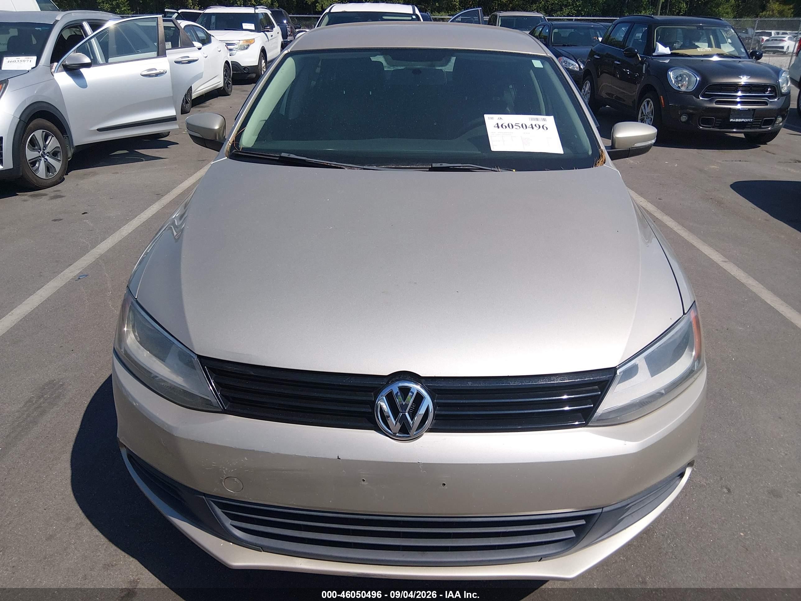 2014 Volkswagen Jetta 1.8t Se Champagne vin: 3VWD17AJ6EM266977