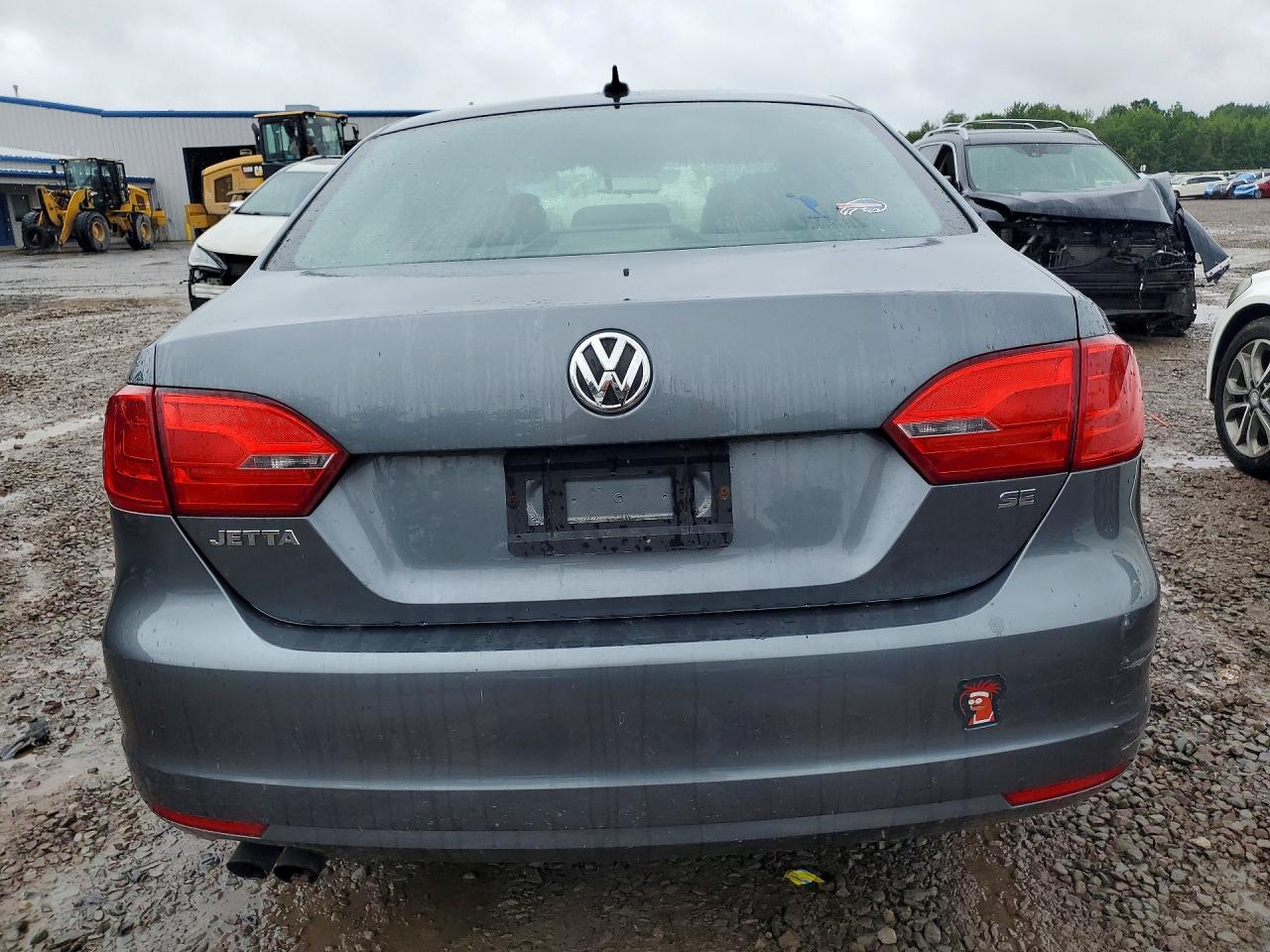2014 Volkswagen Jetta Se Серебряный vin: 3VWD17AJ6EM279132