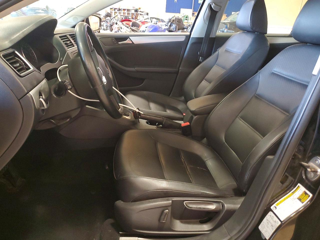 2014 Volkswagen Jetta Se Black vin: 3VWD17AJ6EM330645