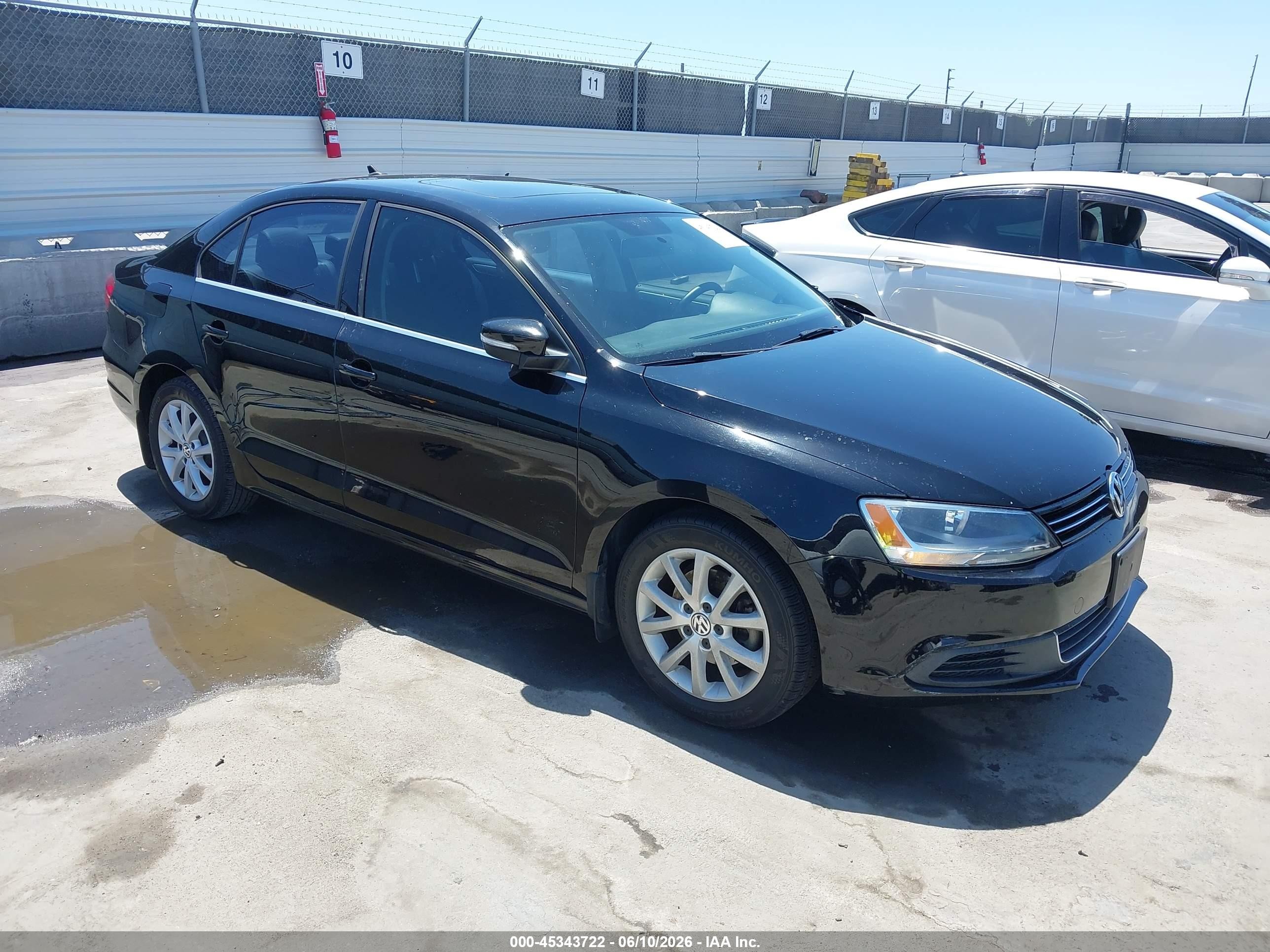 3VWD17AJ6EM355402