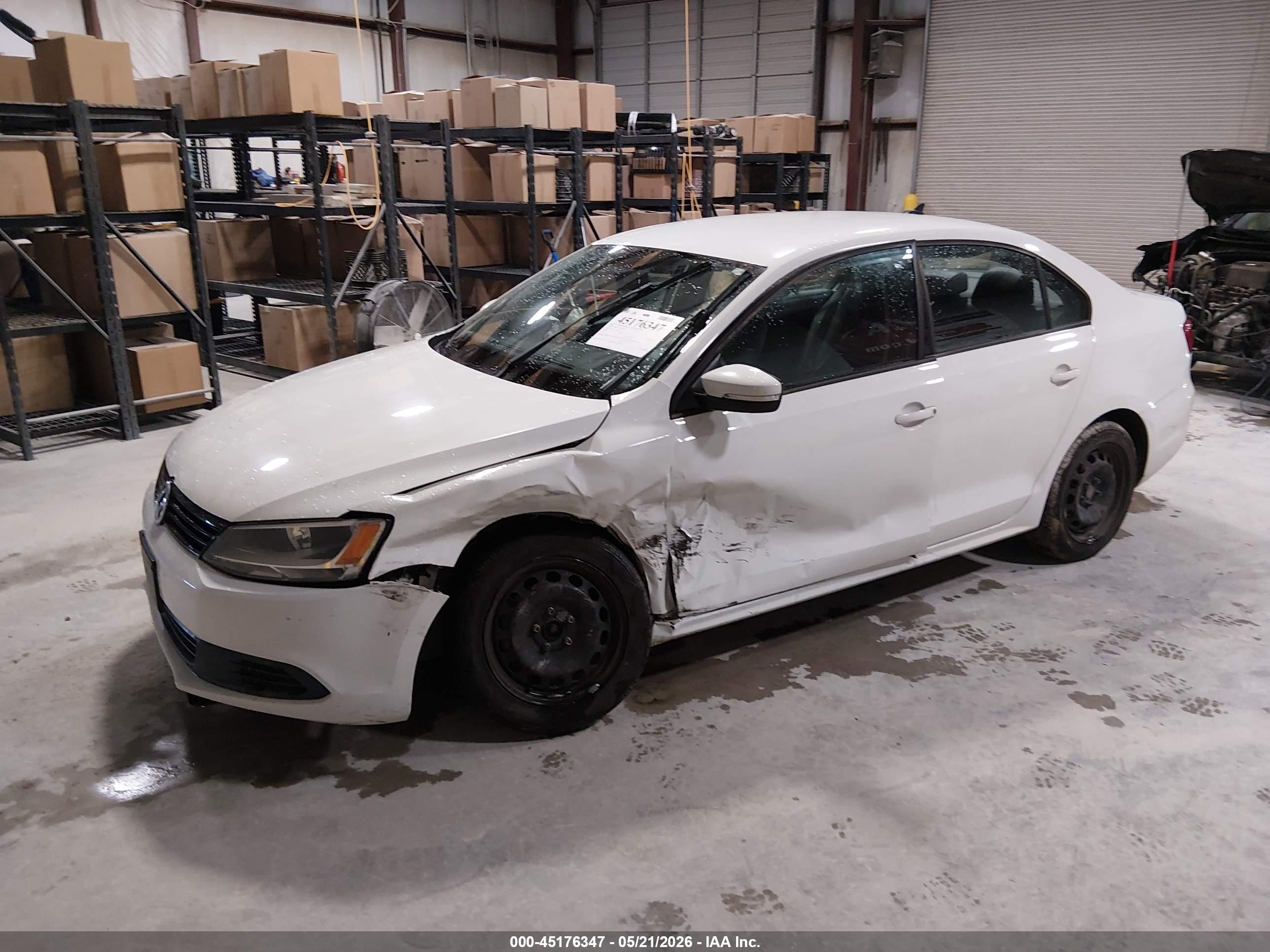 2014 Volkswagen Jetta 1.8t Se Белый vin: 3VWD17AJ6EM413556