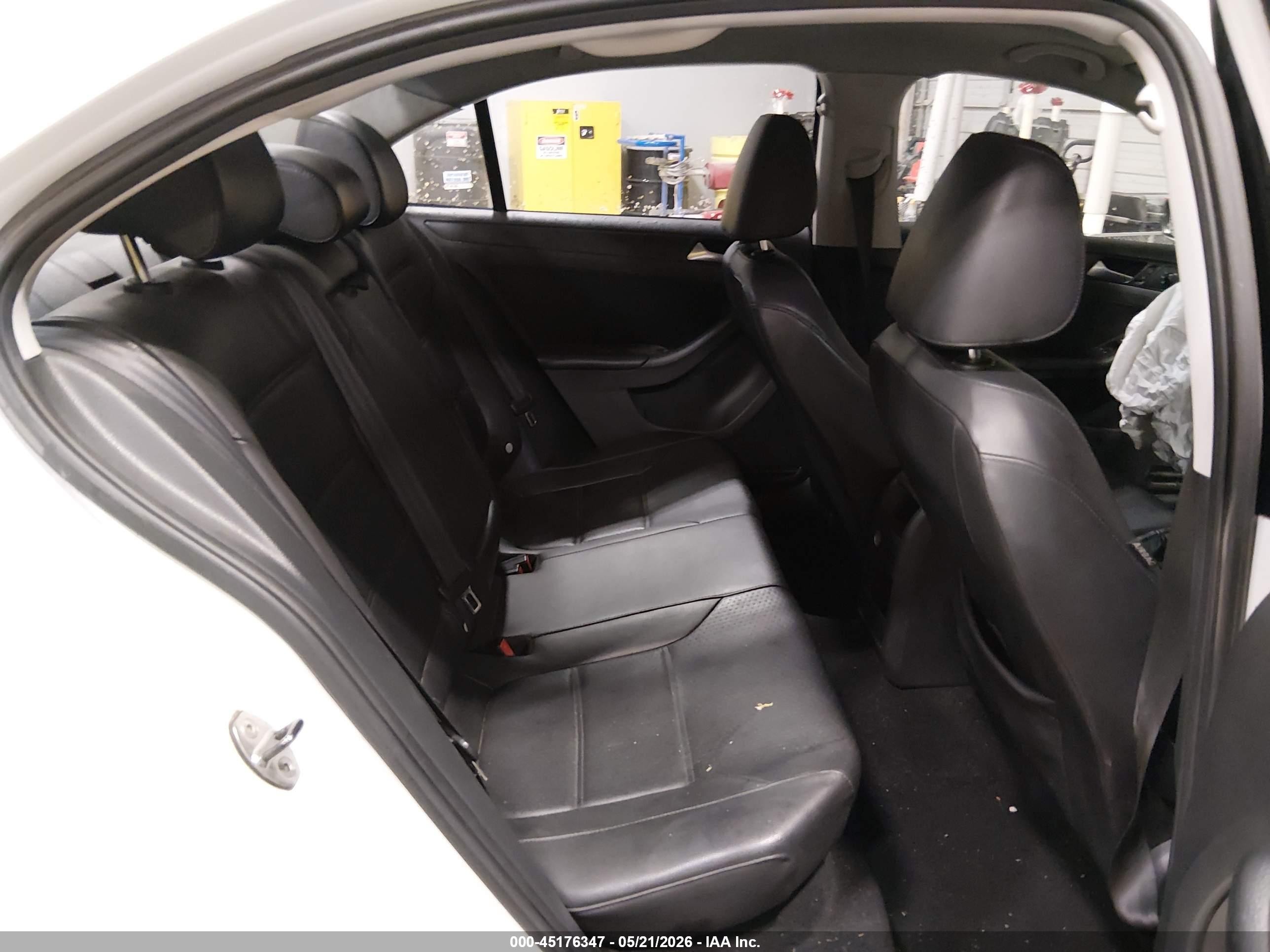 2014 Volkswagen Jetta 1.8t Se Белый vin: 3VWD17AJ6EM413556