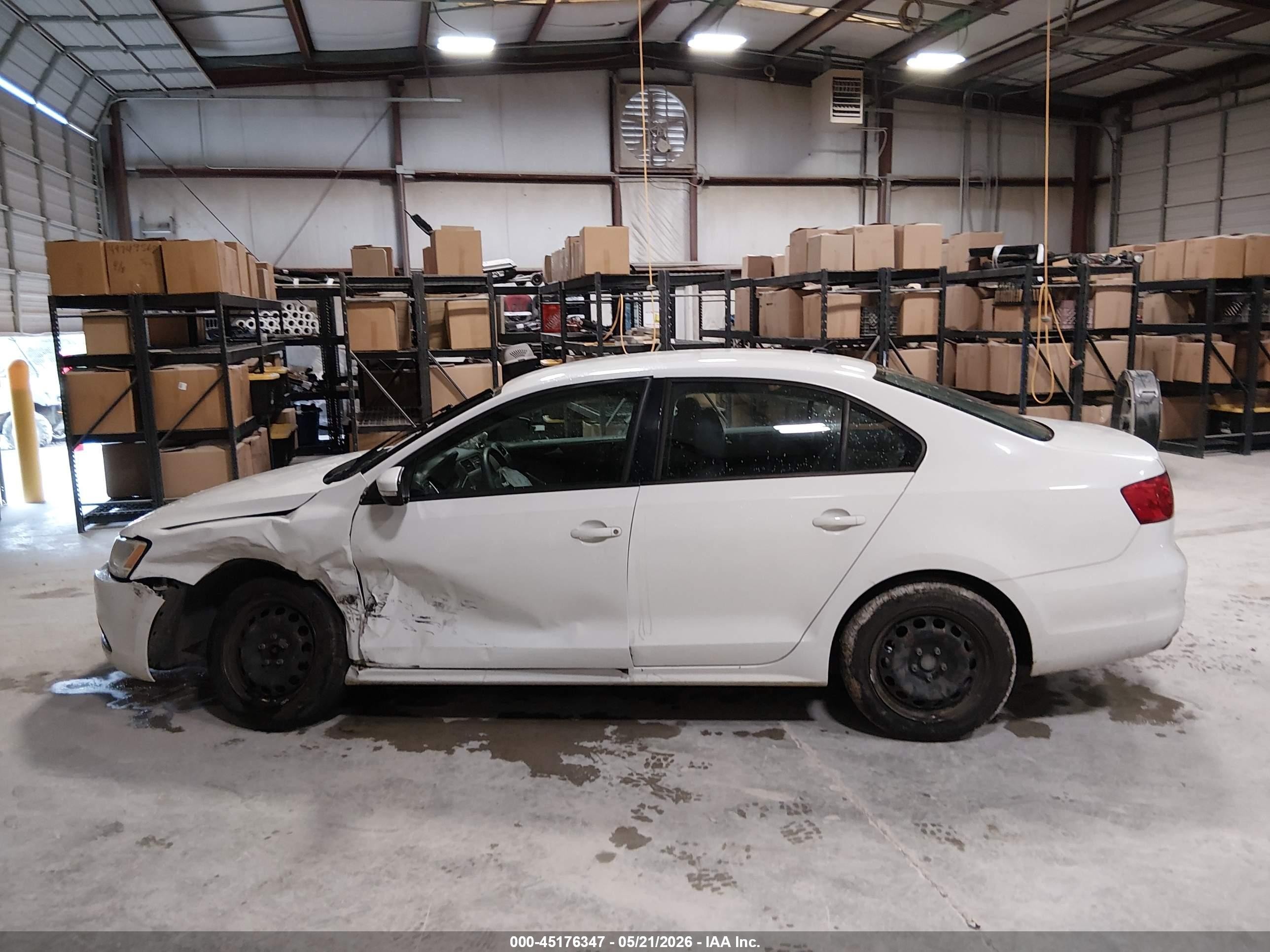 2014 Volkswagen Jetta 1.8t Se Белый vin: 3VWD17AJ6EM413556