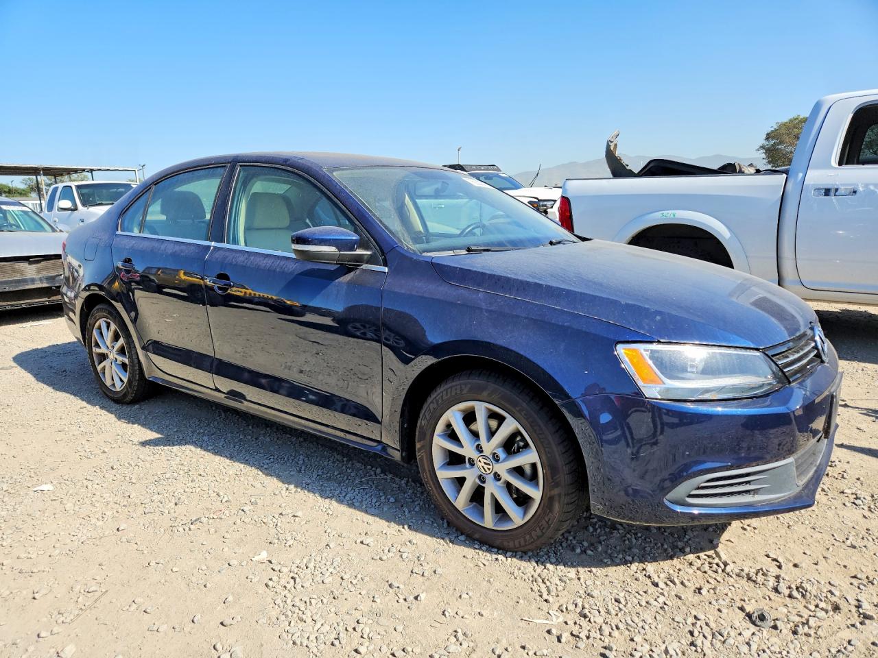 2014 Volkswagen Jetta Se Blue vin: 3VWD17AJ6EM444905