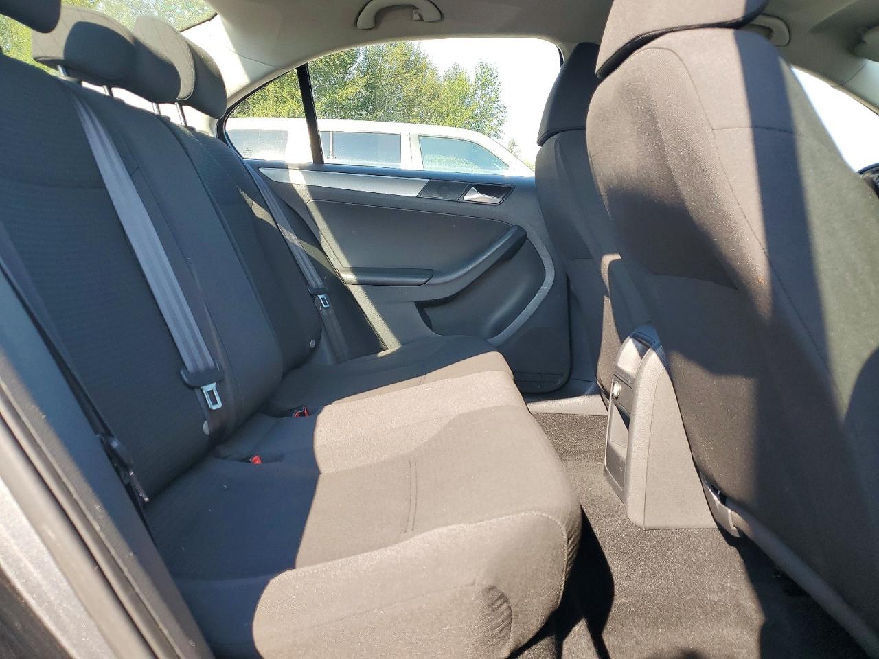 2015 Volkswagen Jetta Se Silver vin: 3VWD17AJ6FM247363