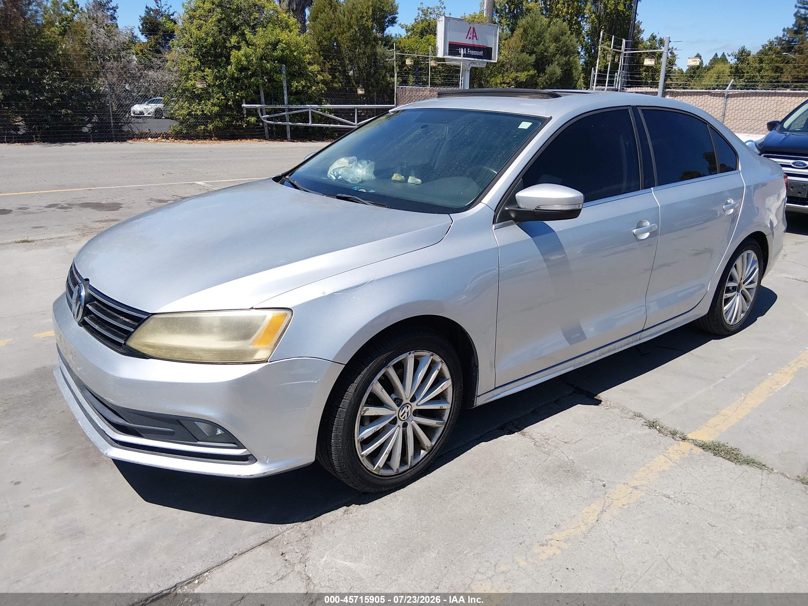 2015 Volkswagen Jetta 1.8t Se Silver vin: 3VWD17AJ6FM305133