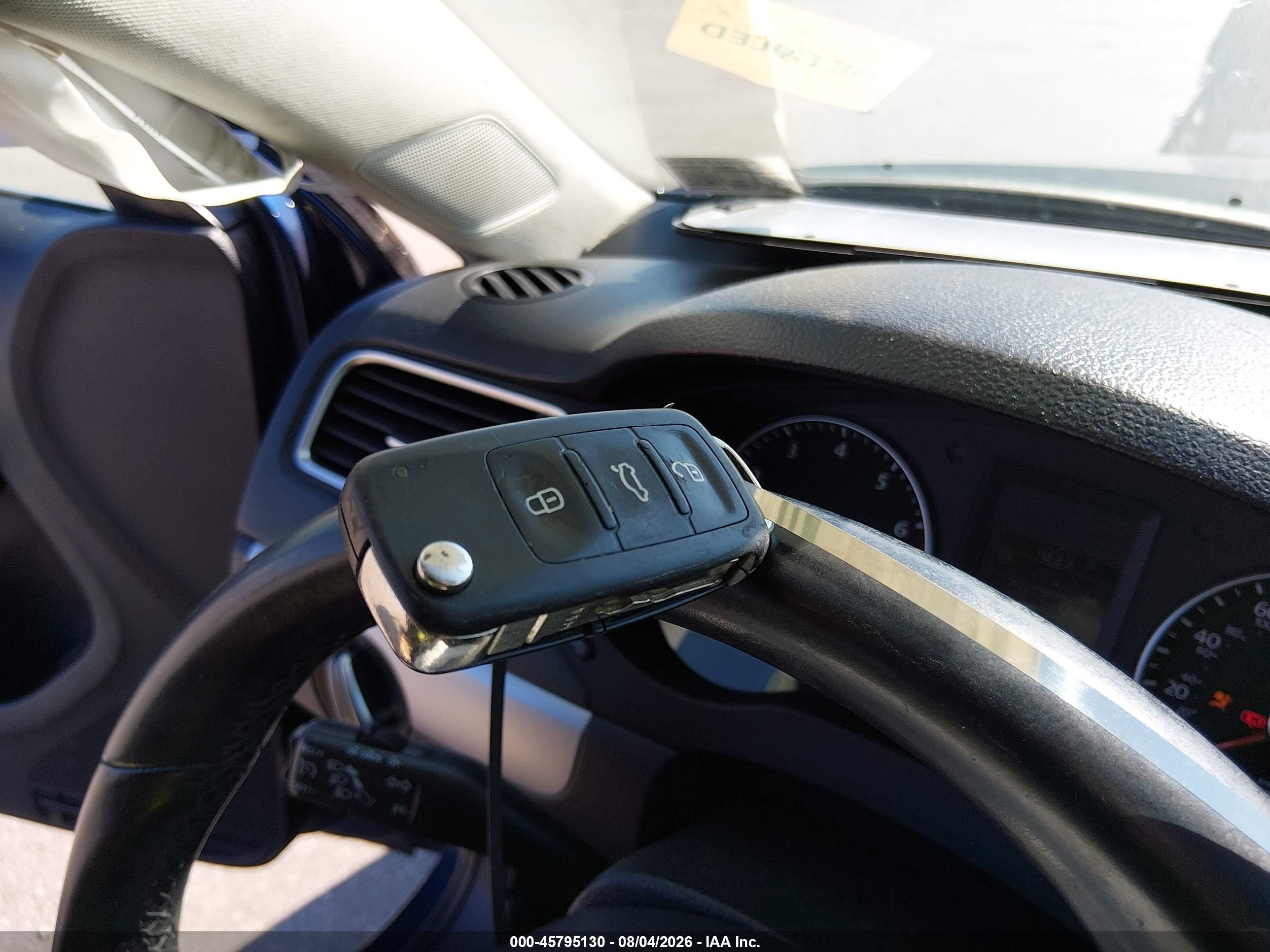 2014 Volkswagen Jetta 1.8t Se Синий vin: 3VWD17AJ7EM209381