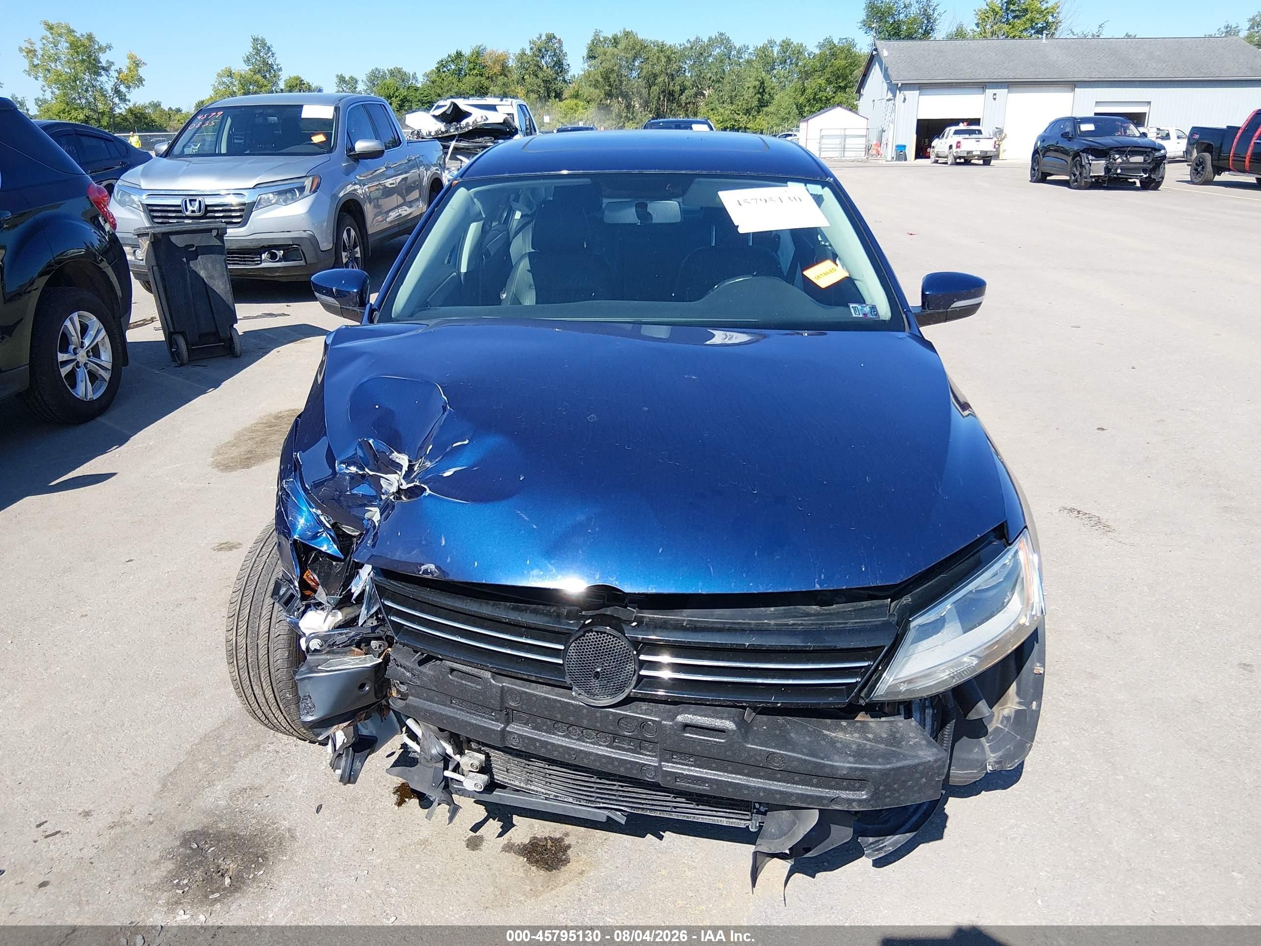 2014 Volkswagen Jetta 1.8t Se Синий vin: 3VWD17AJ7EM209381