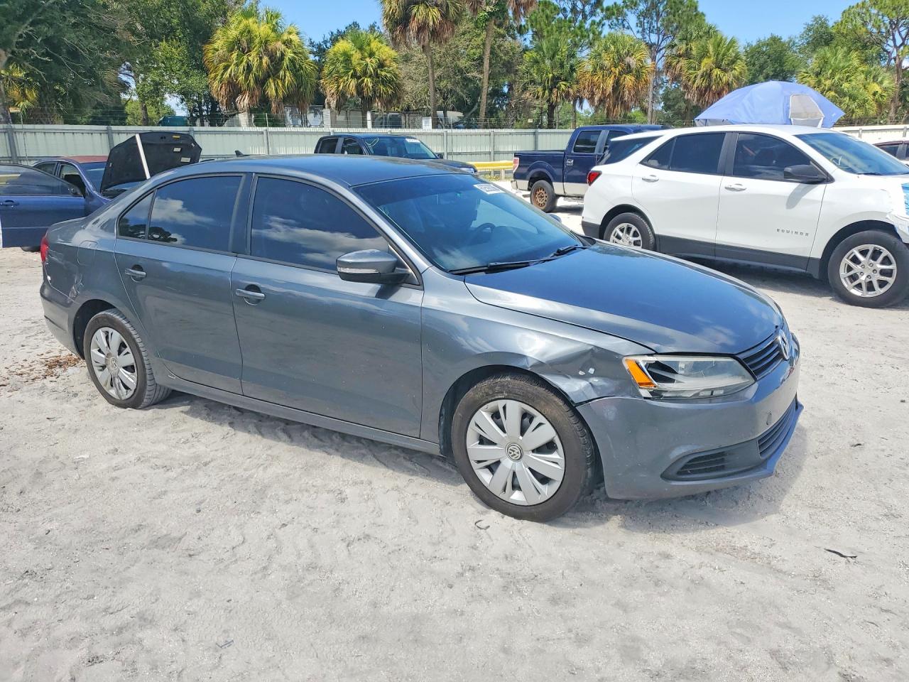 2014 Volkswagen Jetta Se Gray vin: 3VWD17AJ7EM238279