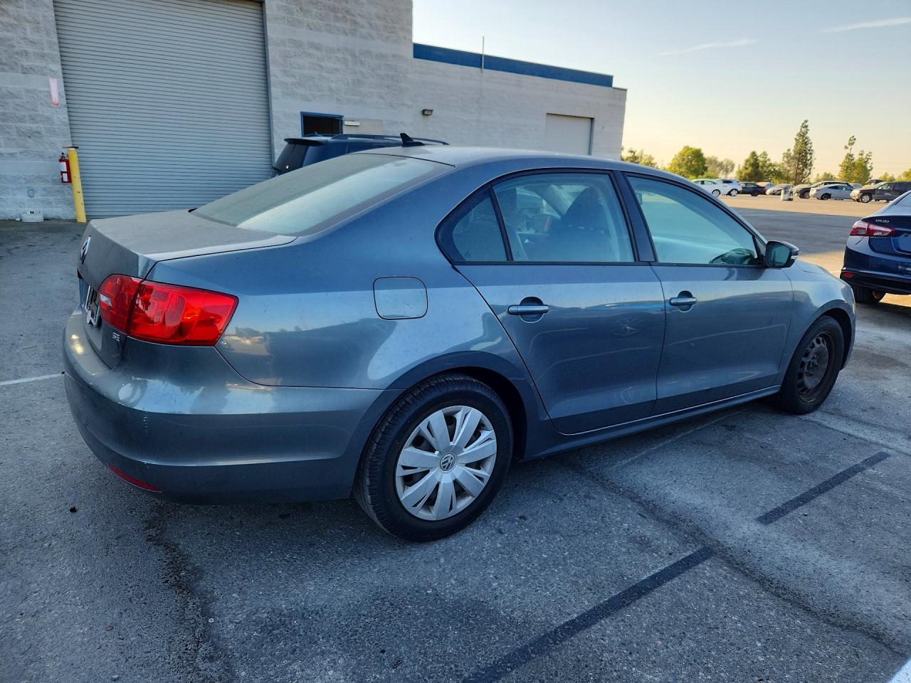 2014 Volkswagen Jetta Se Gray vin: 3VWD17AJ7EM293217
