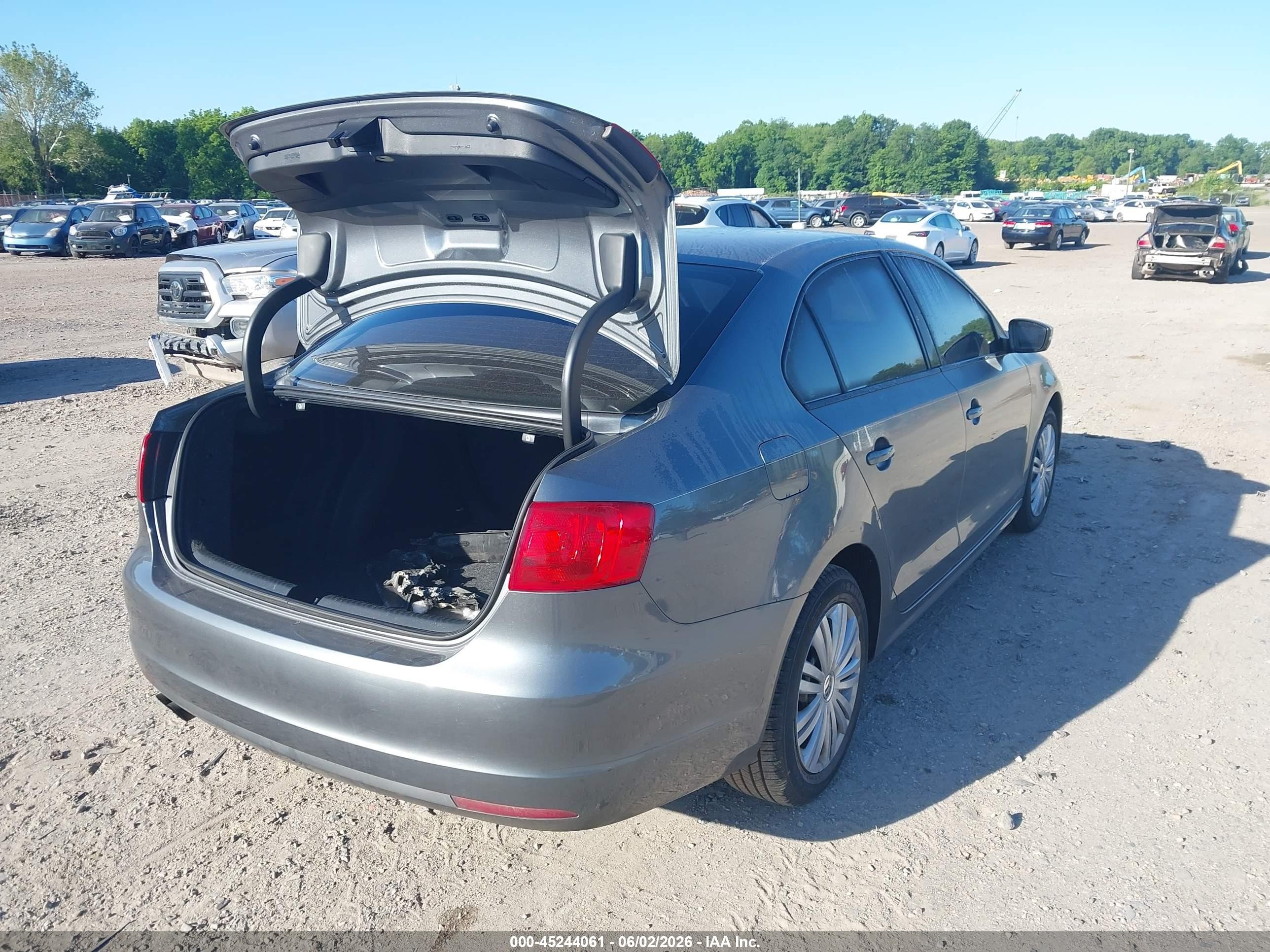 2014 Volkswagen Jetta 1.8t Se Черный vin: 3VWD17AJ7EM297557