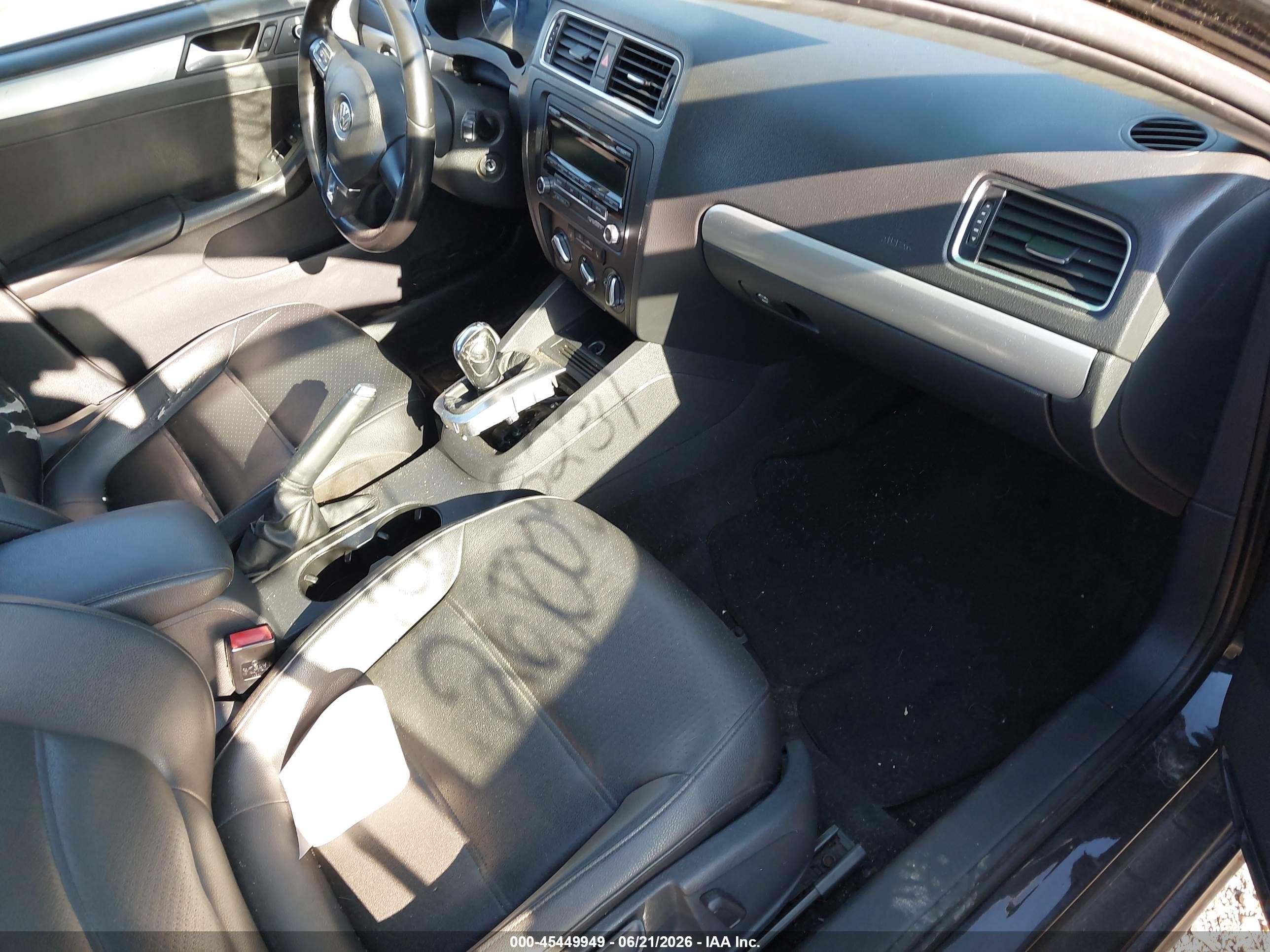 2014 Volkswagen Jetta 1.8t Se Black vin: 3VWD17AJ7EM309951