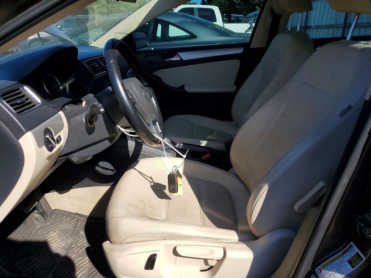 2014 Volkswagen Jetta Se Brown vin: 3VWD17AJ7EM322148