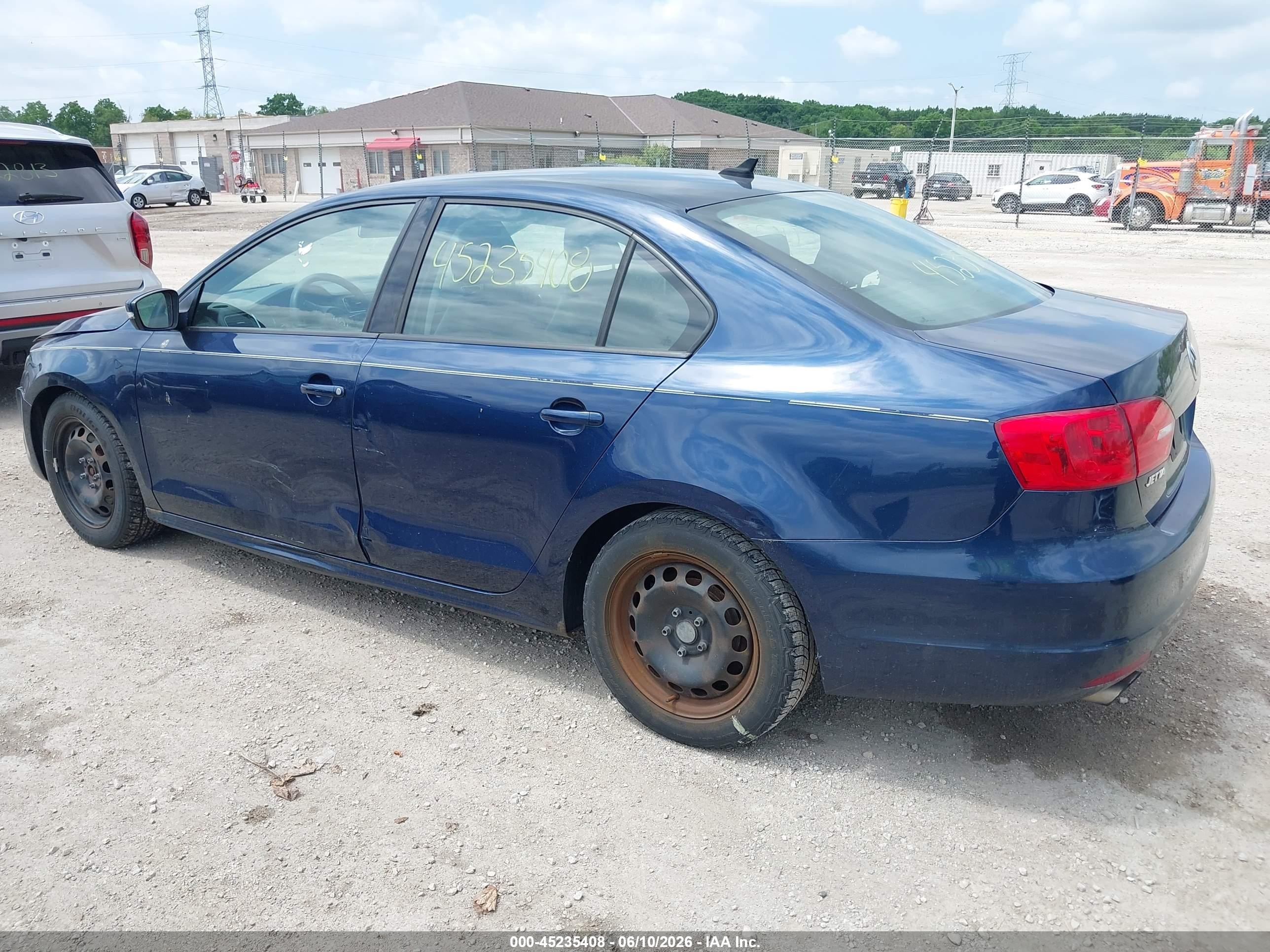 2014 Volkswagen Jetta 1.8t Se Blue vin: 3VWD17AJ7EM367526