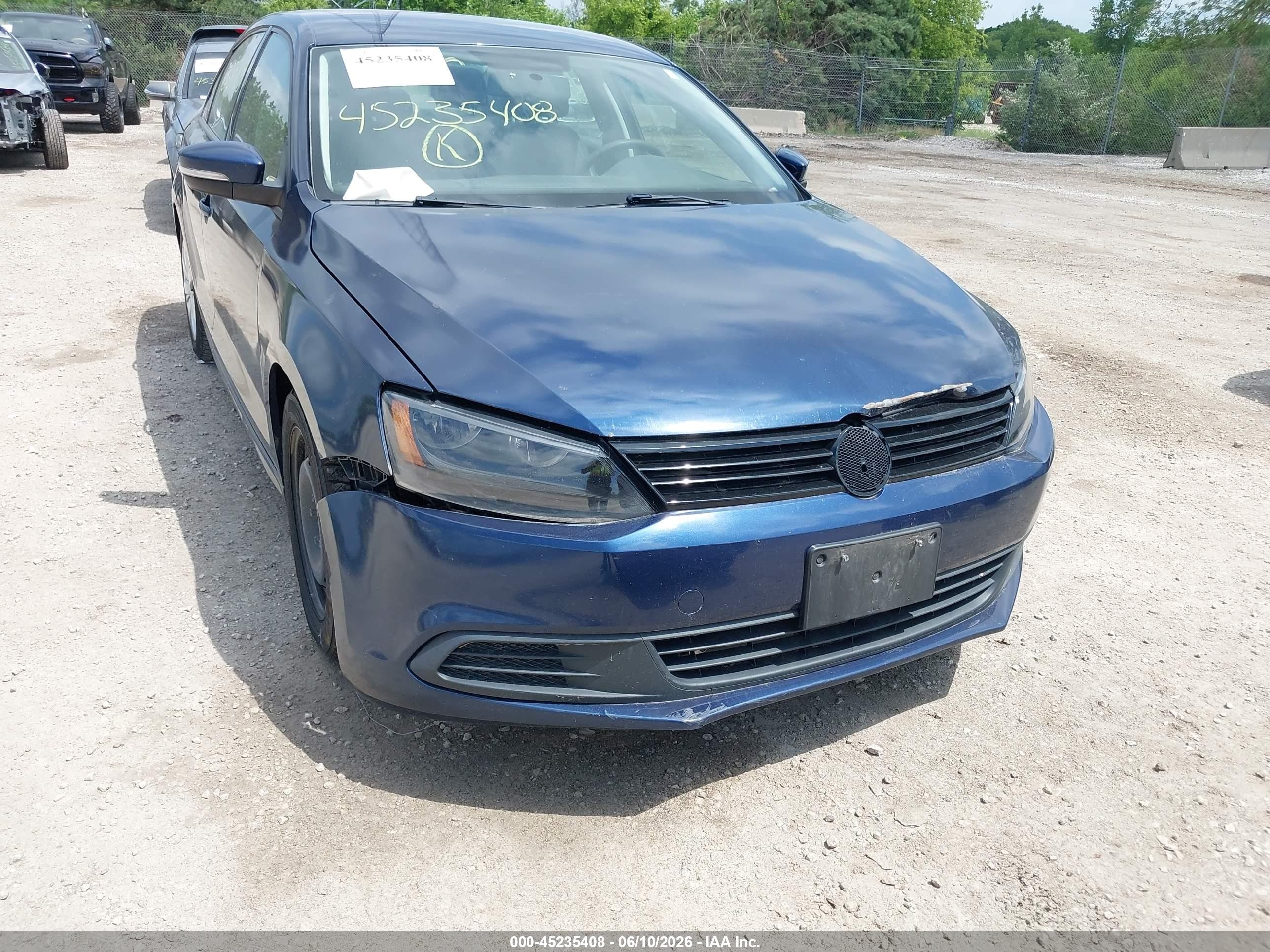 2014 Volkswagen Jetta 1.8t Se Blue vin: 3VWD17AJ7EM367526