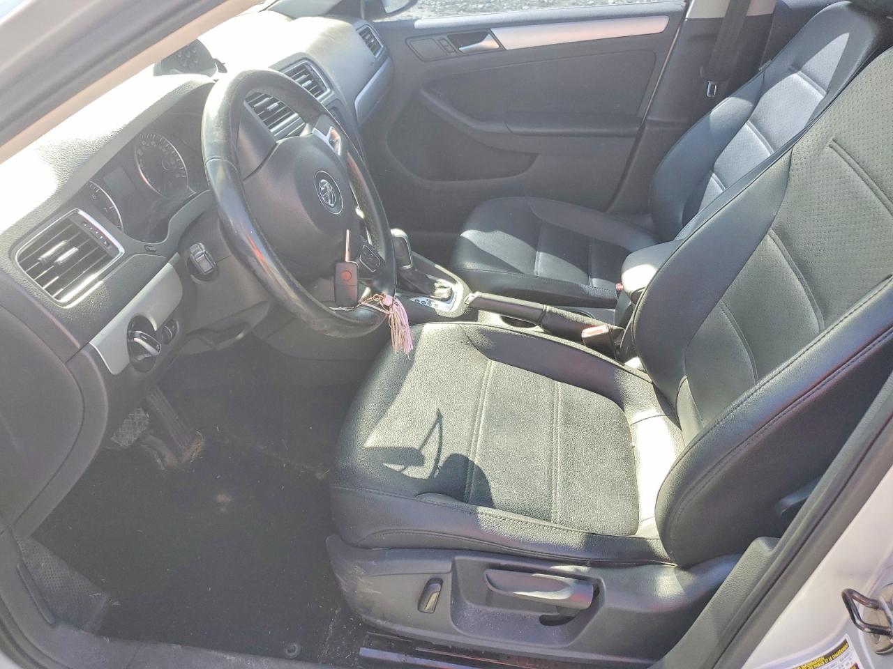 2014 Volkswagen Jetta Se Серый vin: 3VWD17AJ7EM402467