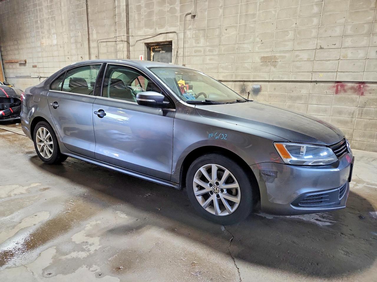 2014 Volkswagen Jetta Se Gray vin: 3VWD17AJ7EM420662