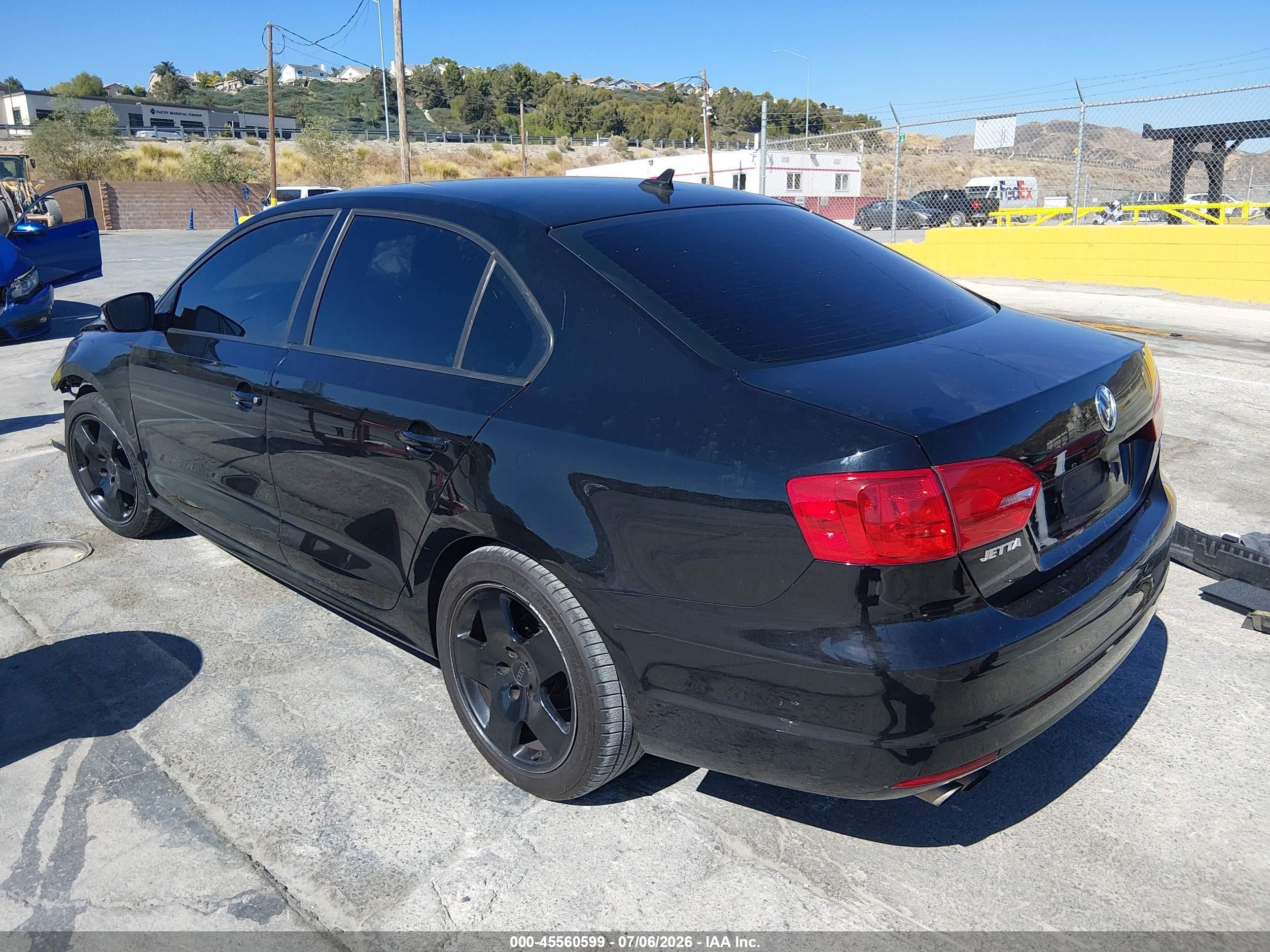 2014 Volkswagen Jetta 1.8t Se Black vin: 3VWD17AJ7EM437073