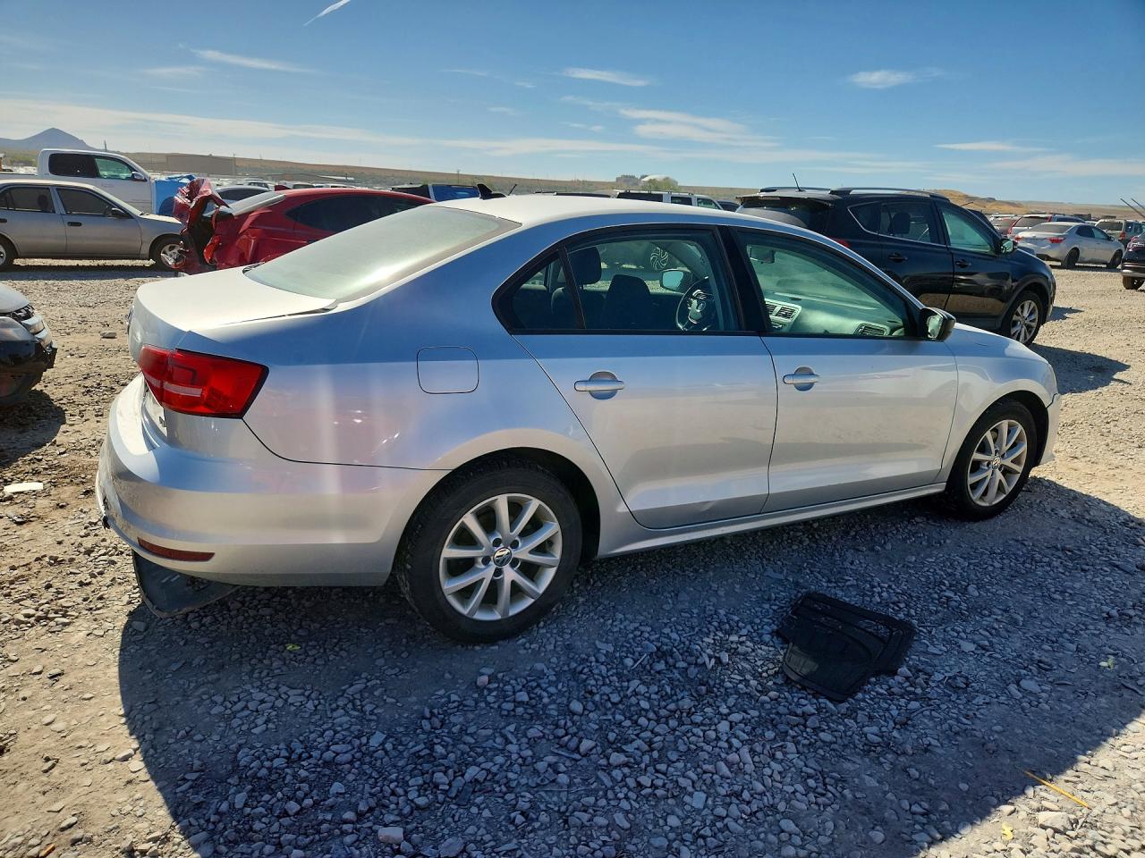 2015 Volkswagen Jetta Se Silver vin: 3VWD17AJ7FM206501