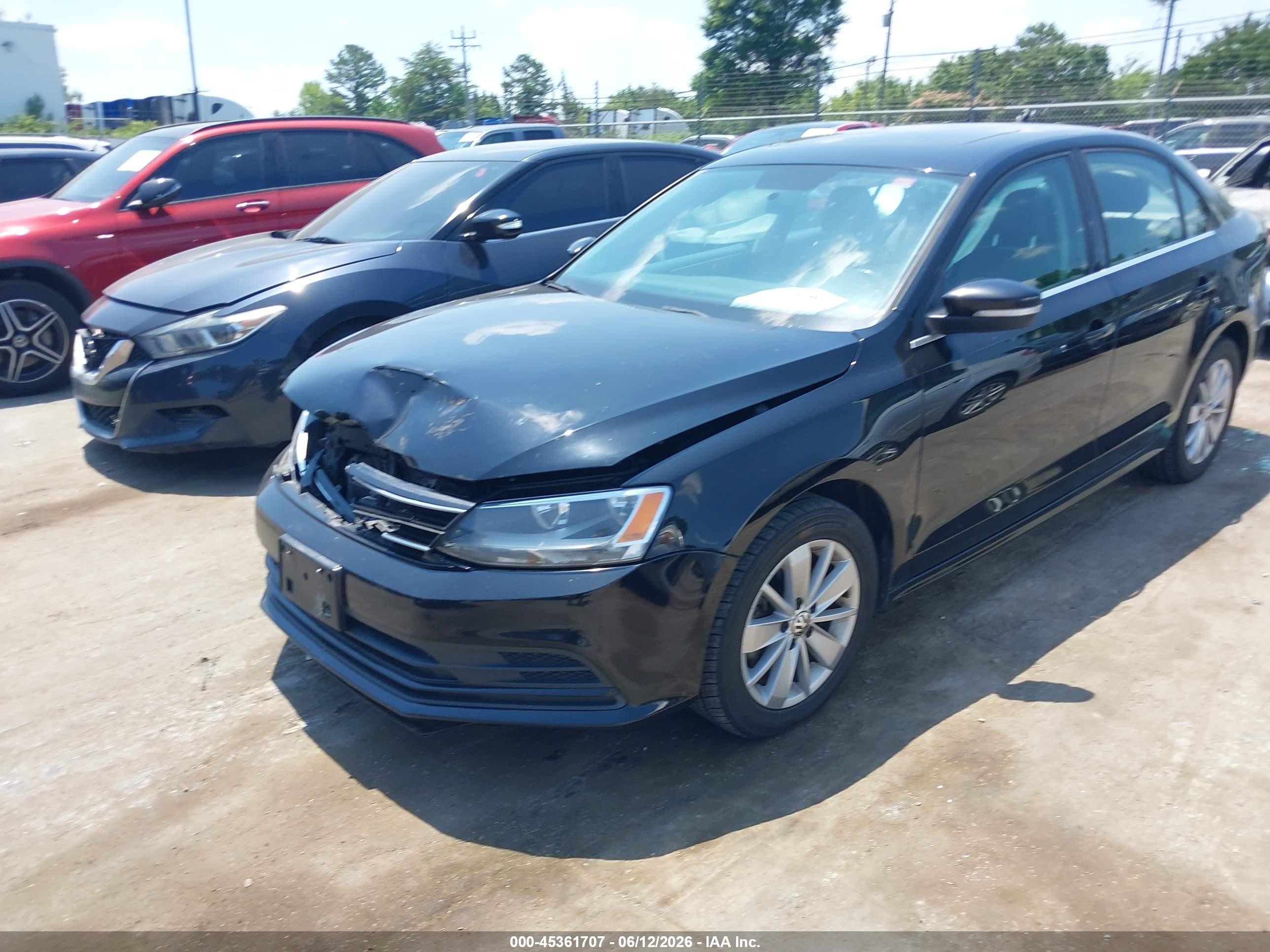 2015 Volkswagen Jetta 1.8t Se Черный vin: 3VWD17AJ7FM253561