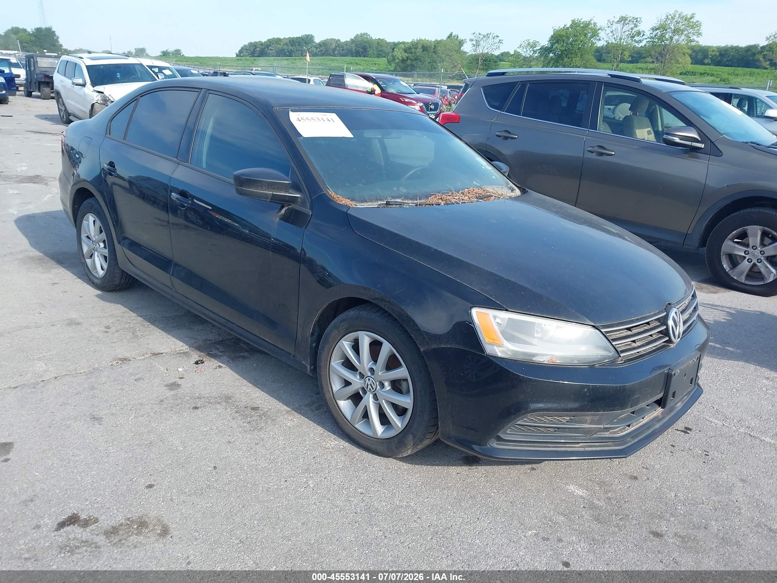 2015 Volkswagen Jetta 1.8t Se Черный vin: 3VWD17AJ7FM260543
