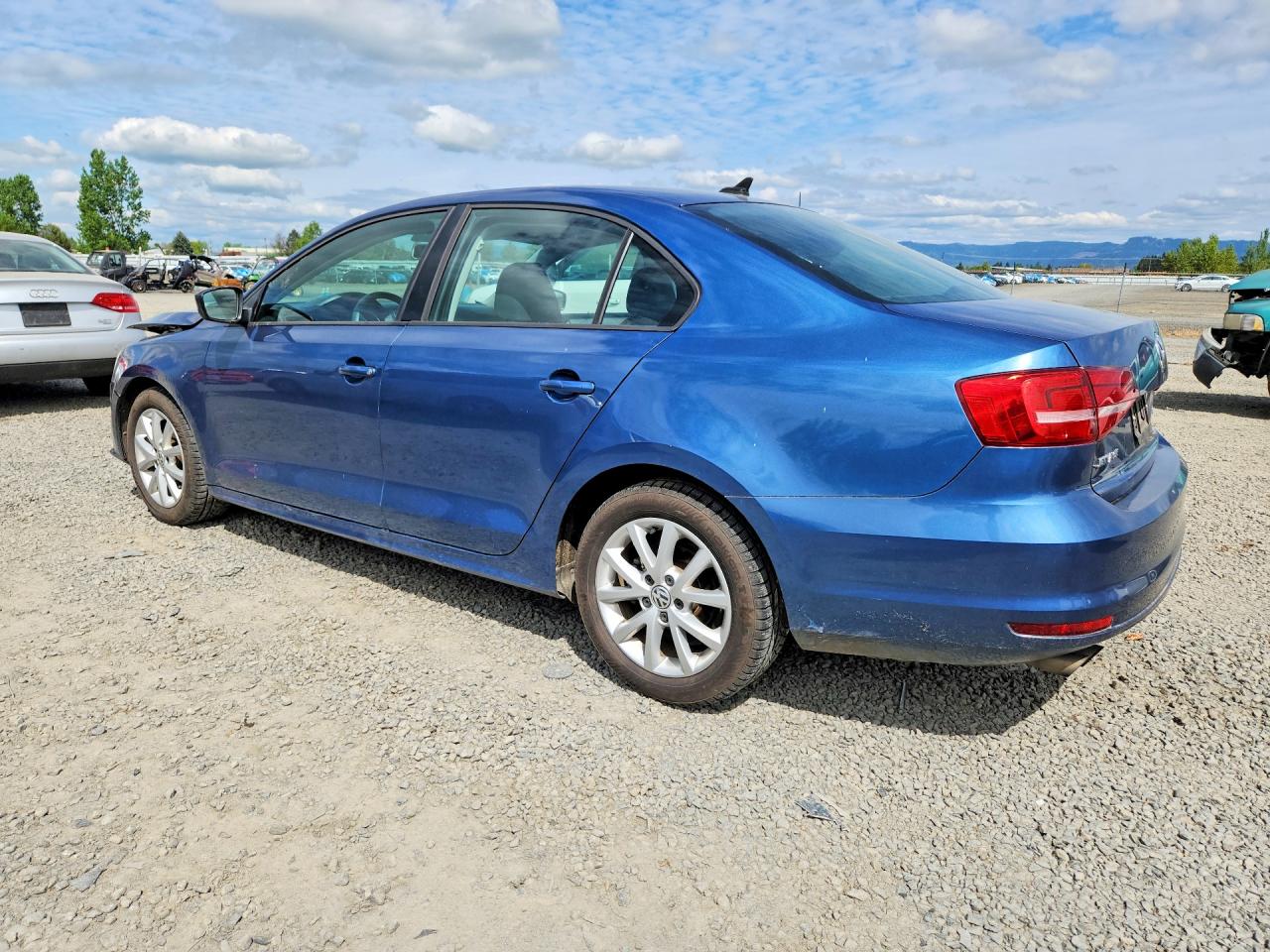 2015 Volkswagen Jetta Se Blue vin: 3VWD17AJ7FM276306
