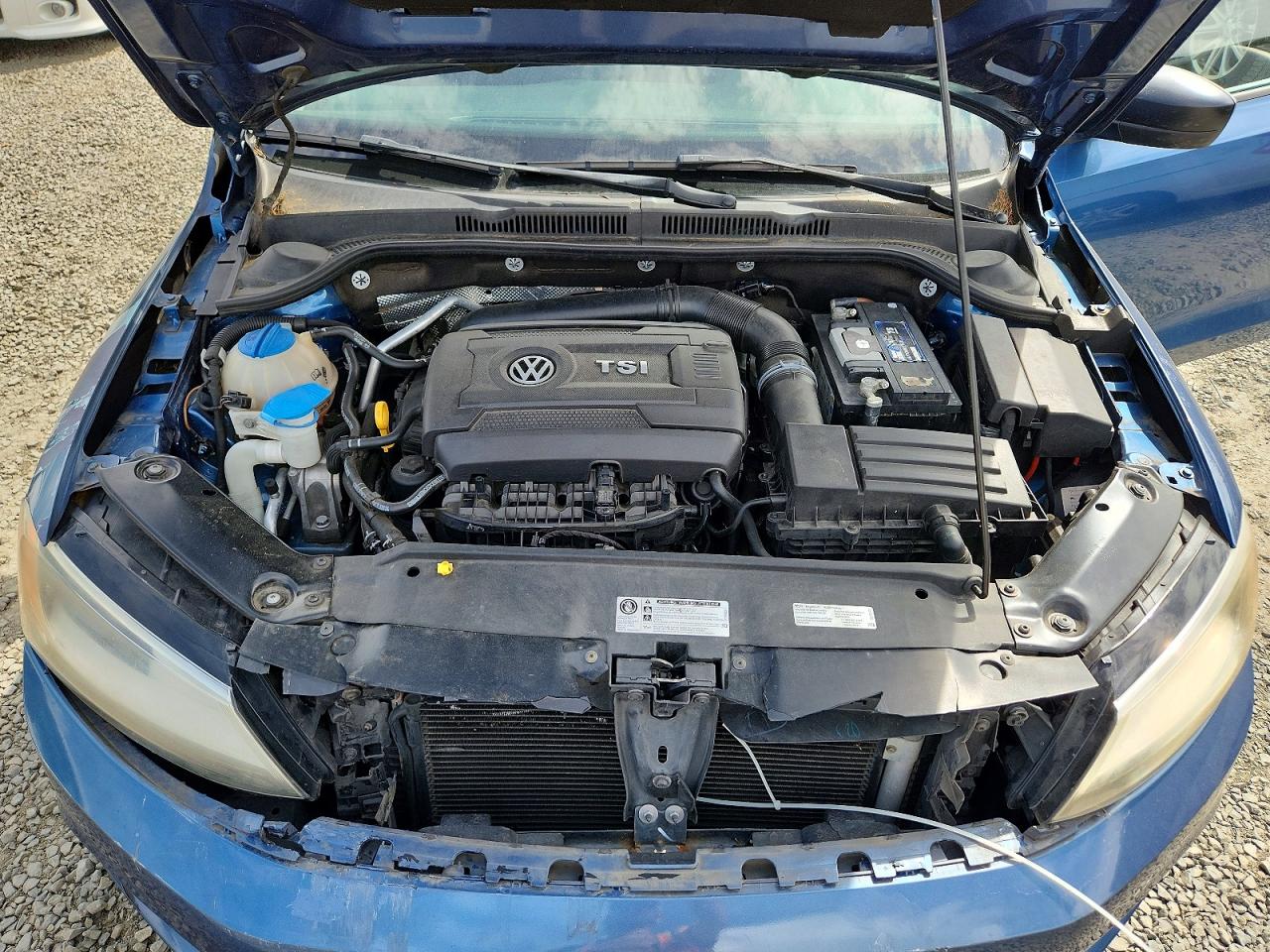 2015 Volkswagen Jetta Se Blue vin: 3VWD17AJ7FM276306