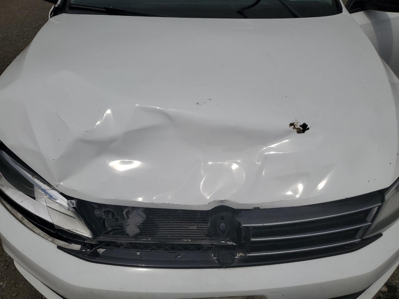 2015 Volkswagen Jetta Se White vin: 3VWD17AJ7FM291114