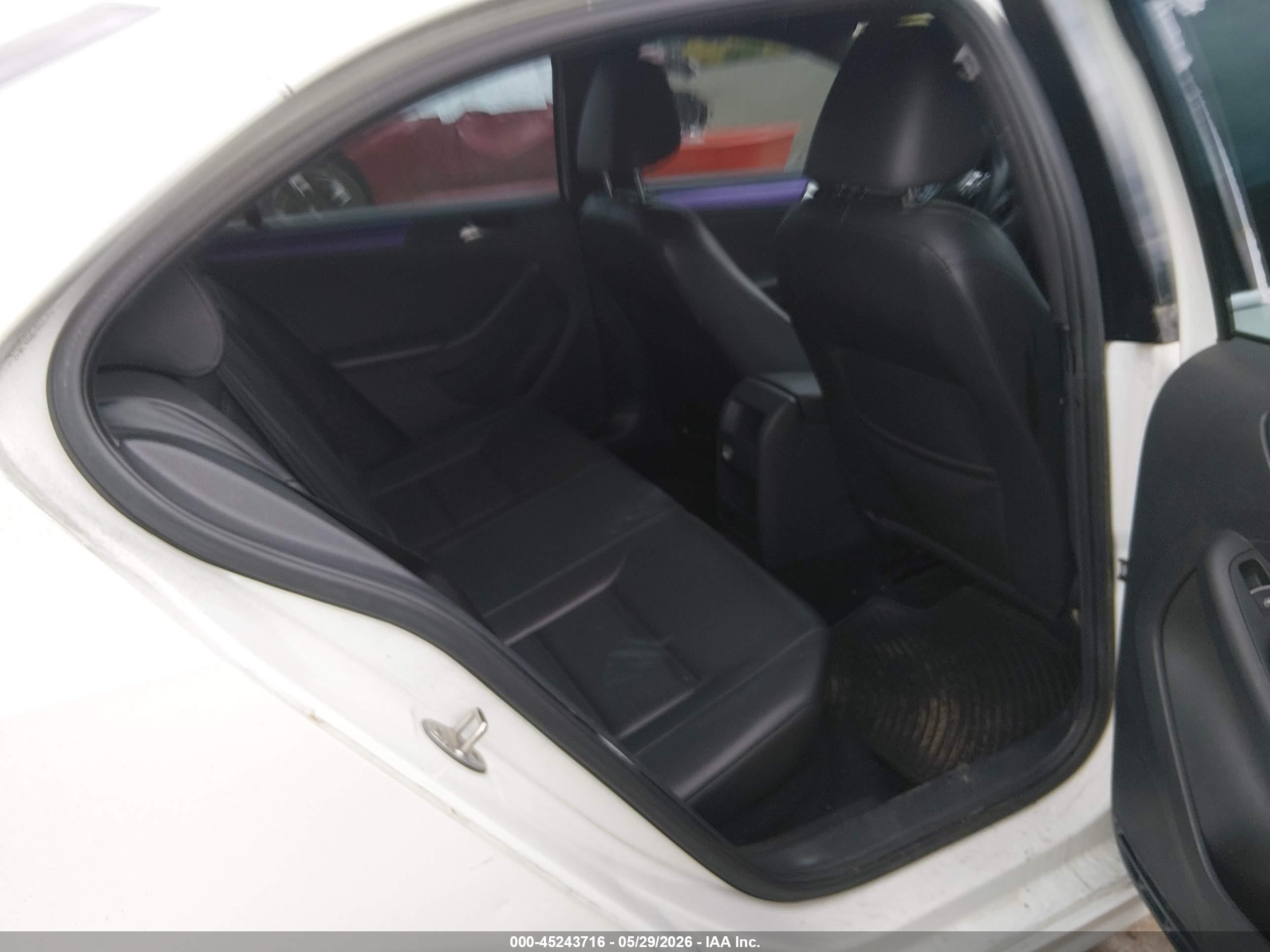 2015 Volkswagen Jetta 1.8t Se White vin: 3VWD17AJ7FM296023