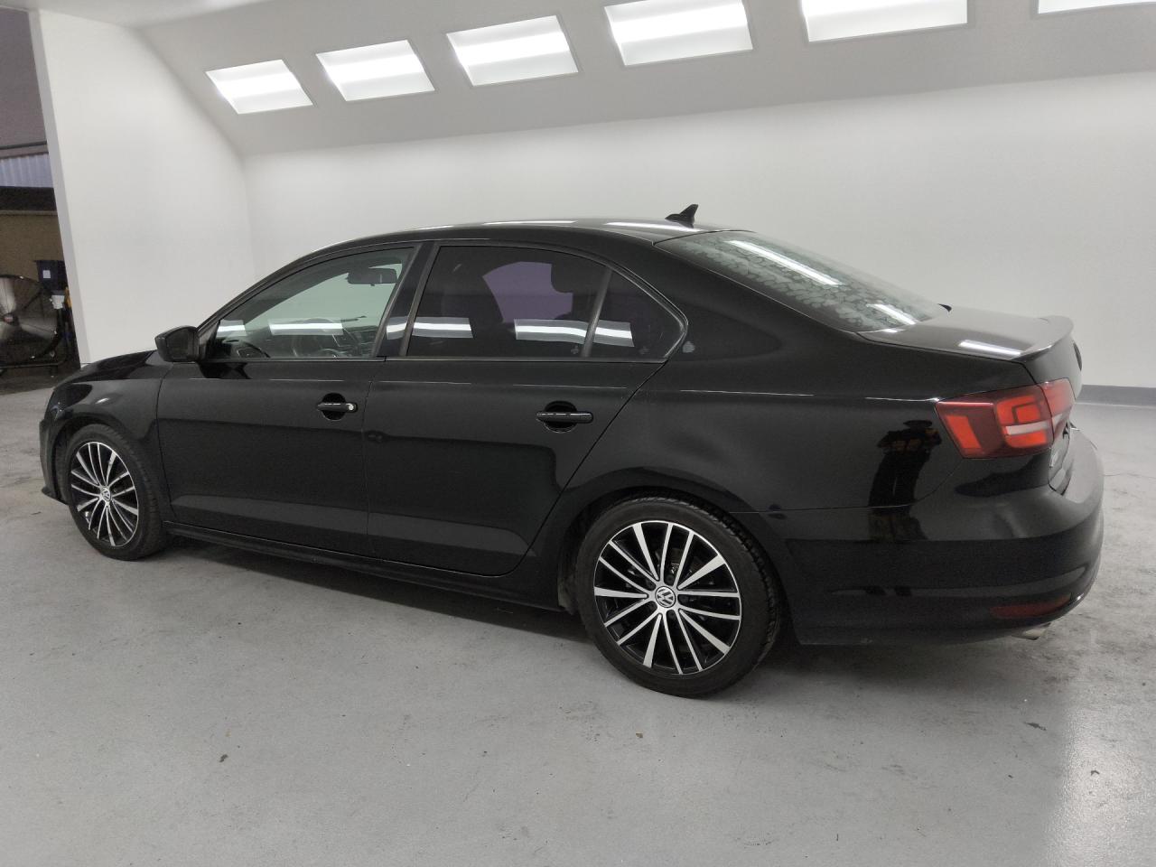 2016 Volkswagen Jetta Sport Black vin: 3VWD17AJ7GM259233 Damage: Suspension, Inoperable, Repair Required