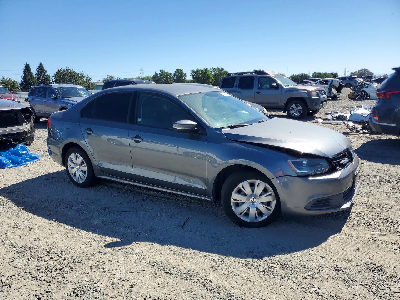 2014 Volkswagen Jetta Se Серый vin: 3VWD17AJ8EM226593