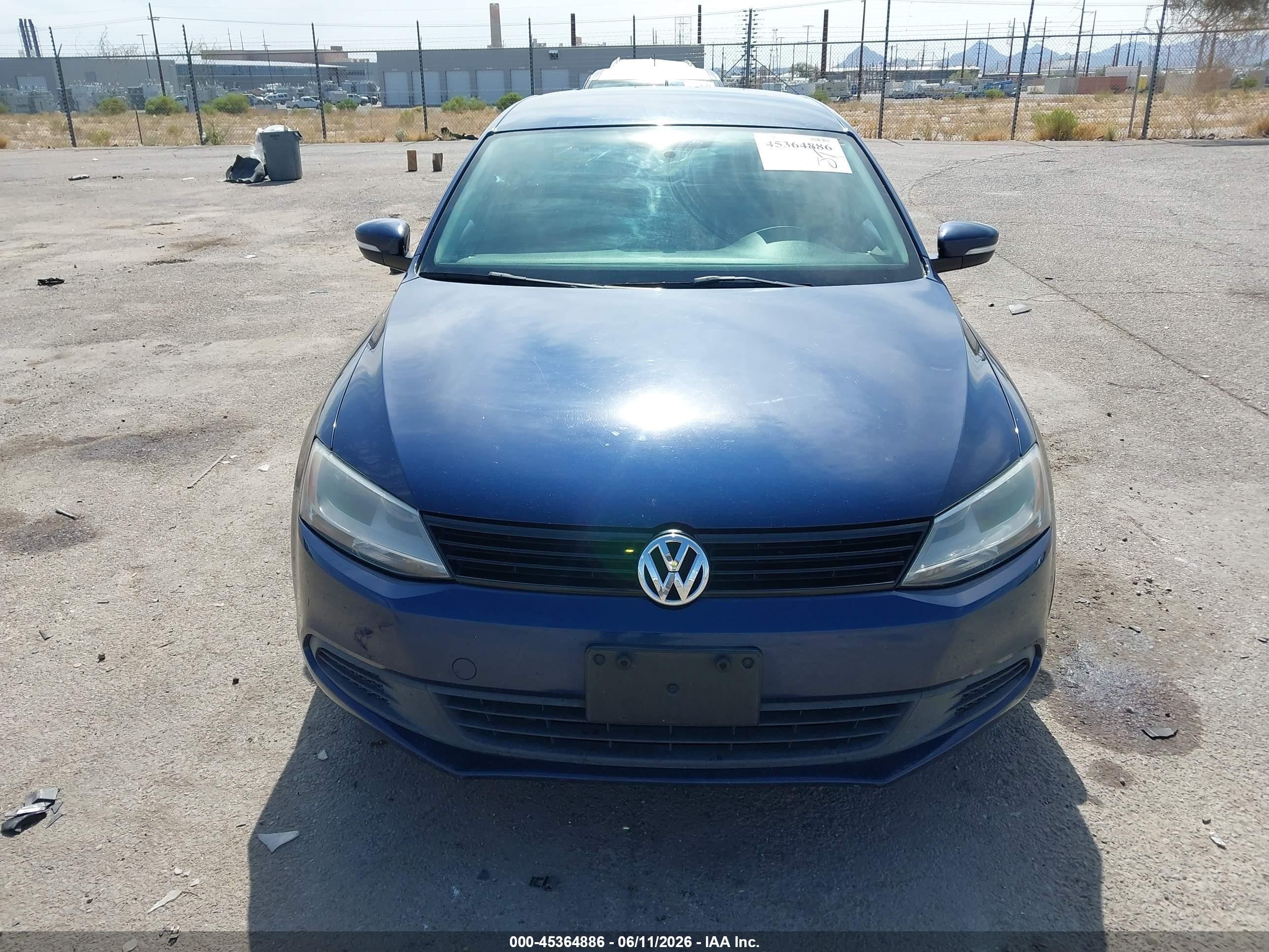 2014 Volkswagen Jetta 1.8t Se Синий vin: 3VWD17AJ8EM263997