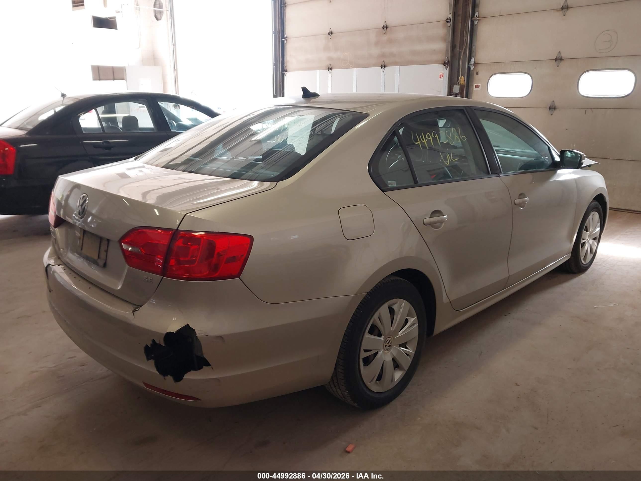 2014 Volkswagen Jetta 1.8t Se Tan vin: 3VWD17AJ8EM272845