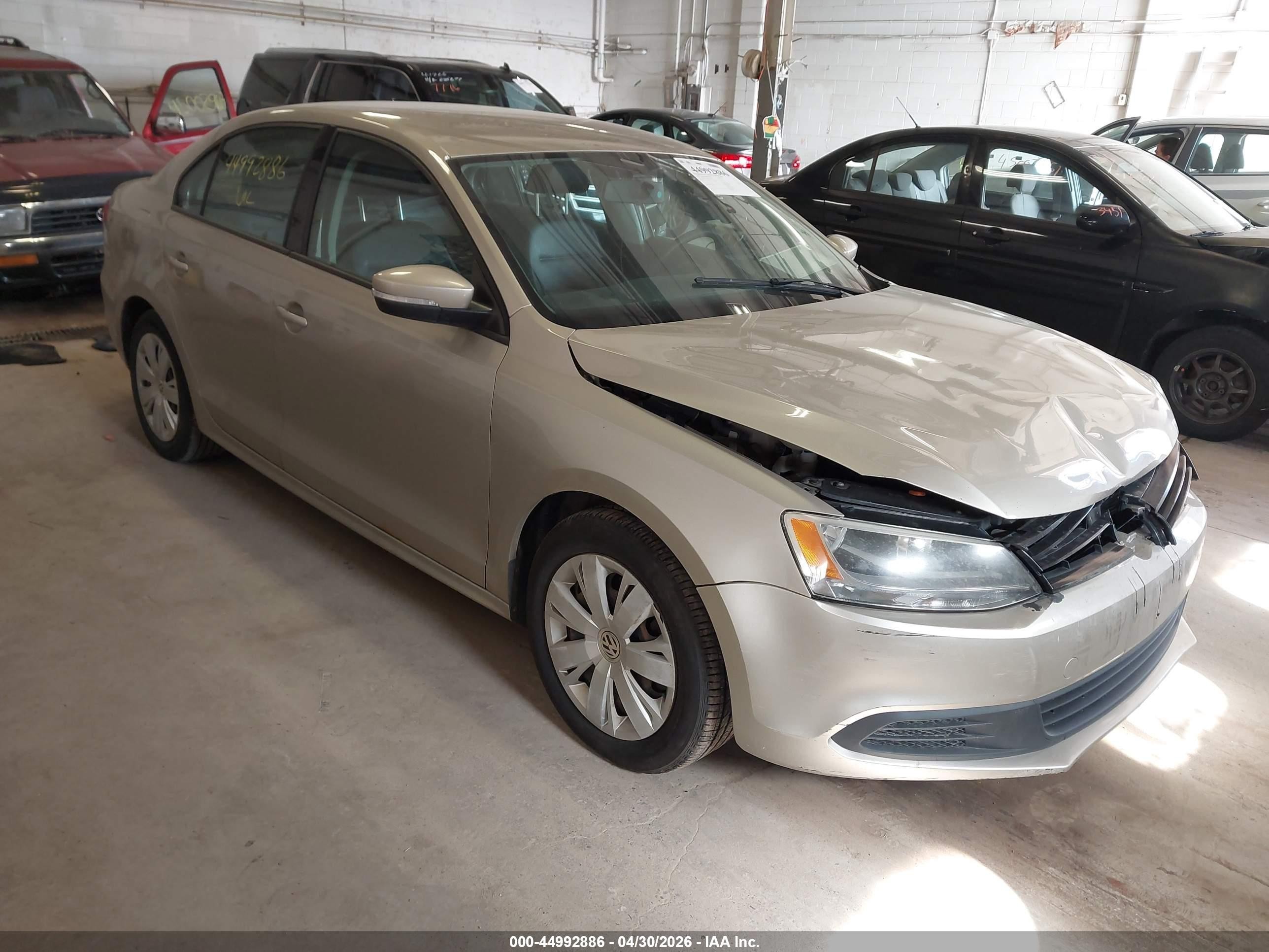 2014 Volkswagen Jetta 1.8t Se Tan vin: 3VWD17AJ8EM272845