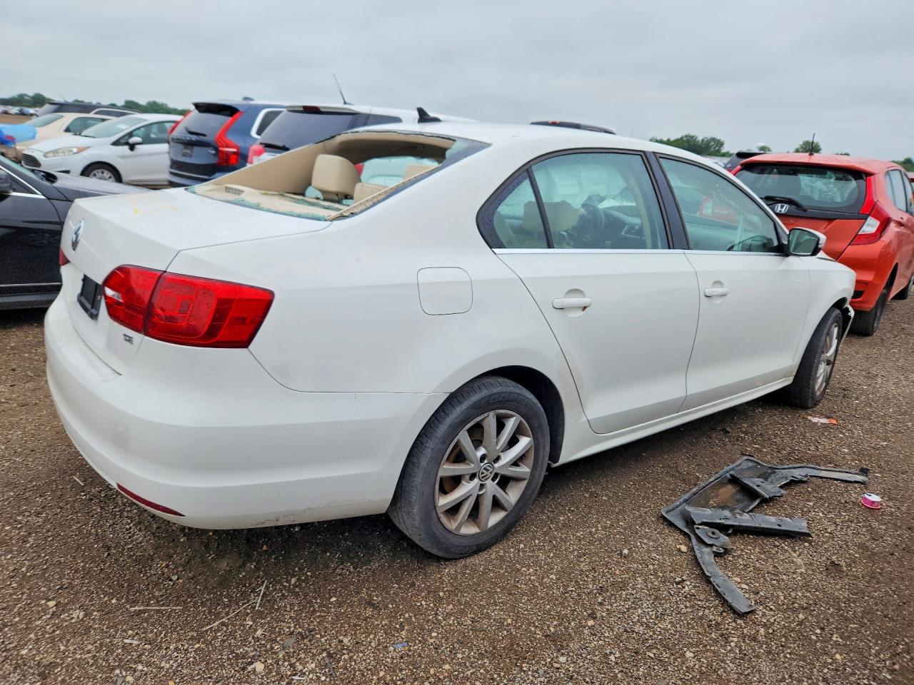 2014 Volkswagen Jetta Se White vin: 3VWD17AJ8EM372217