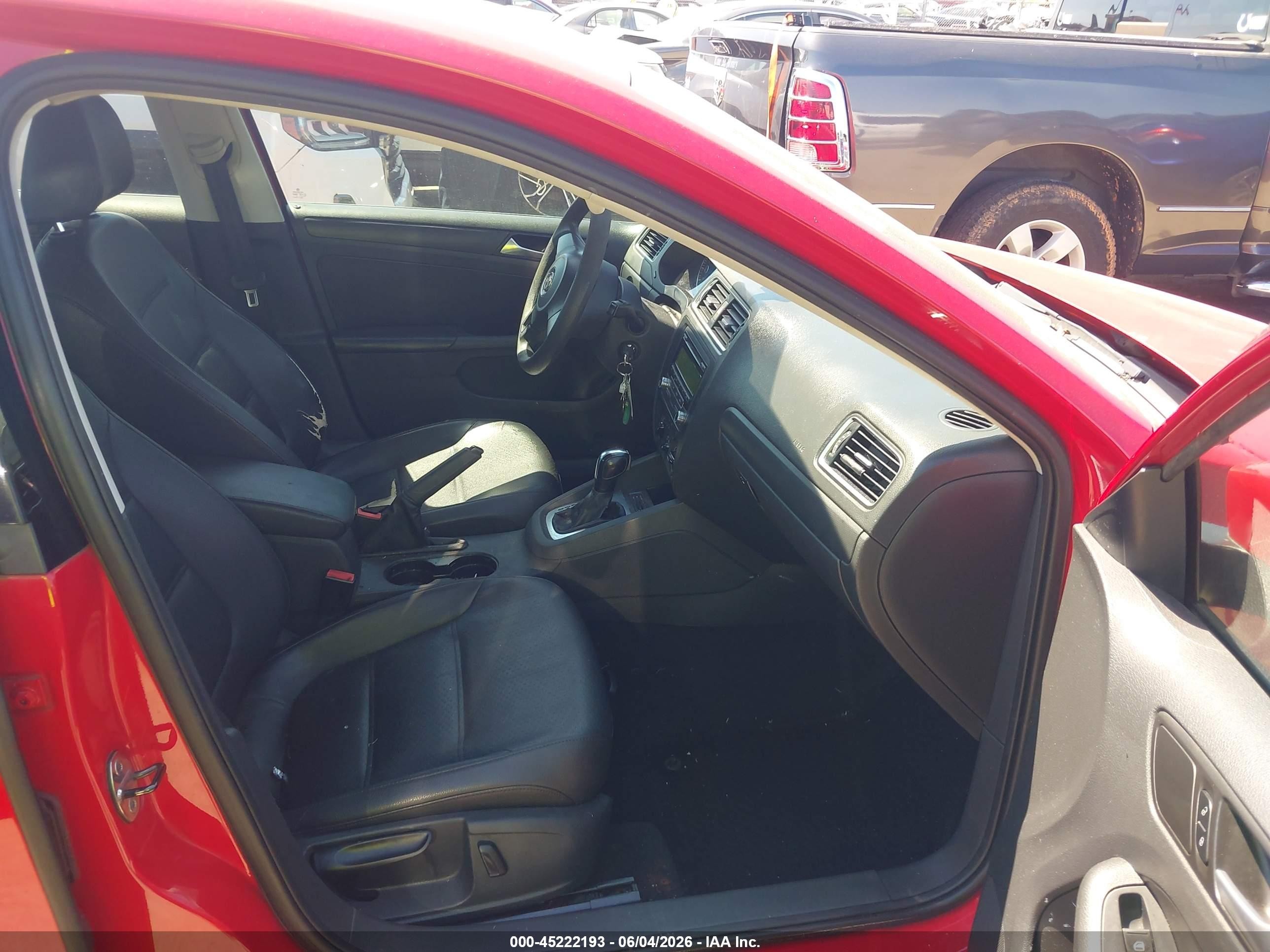 2014 Volkswagen Jetta 1.8t Se Red vin: 3VWD17AJ8EM396288