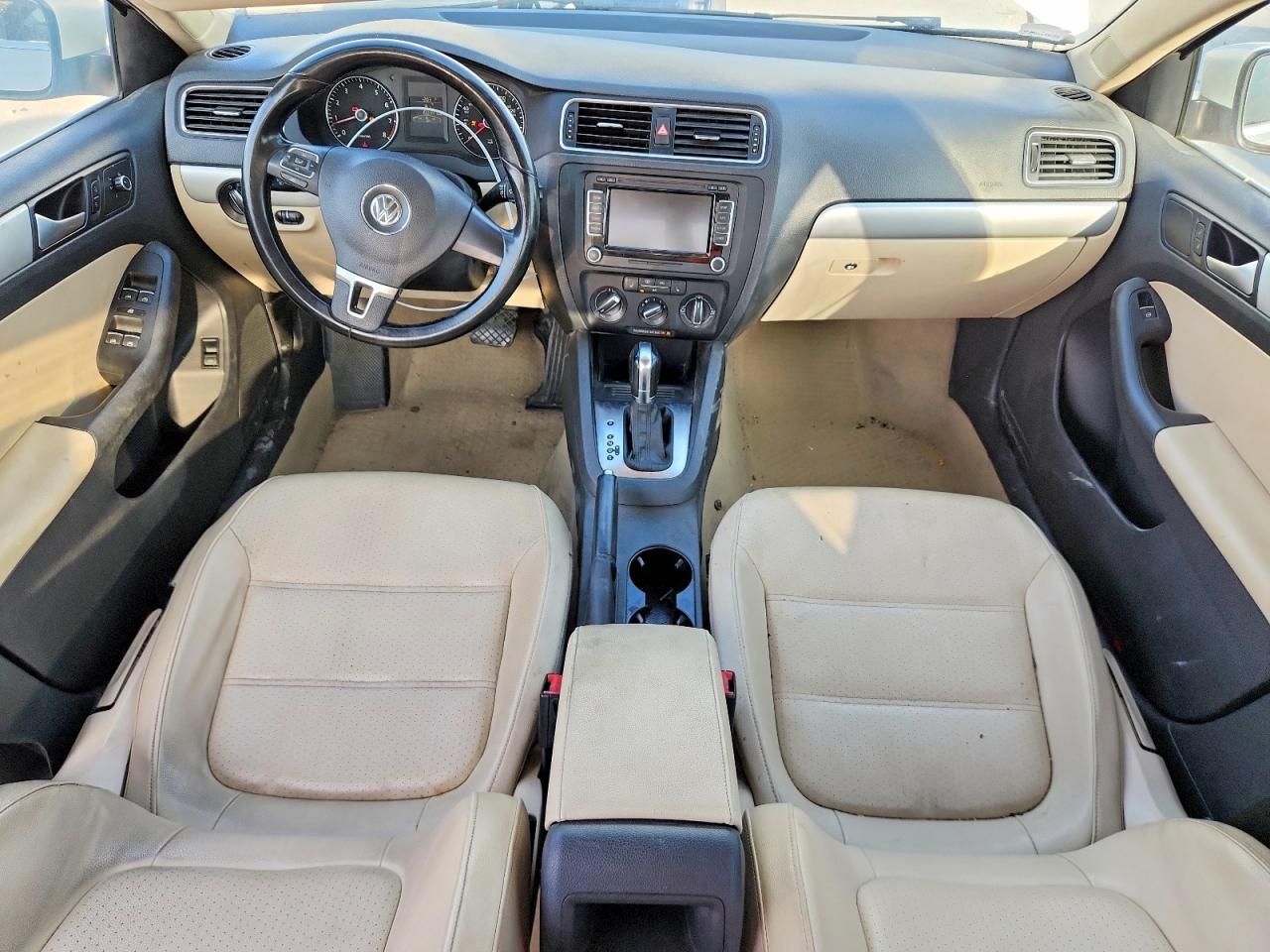 2014 Volkswagen Jetta Se White vin: 3VWD17AJ8EM407855